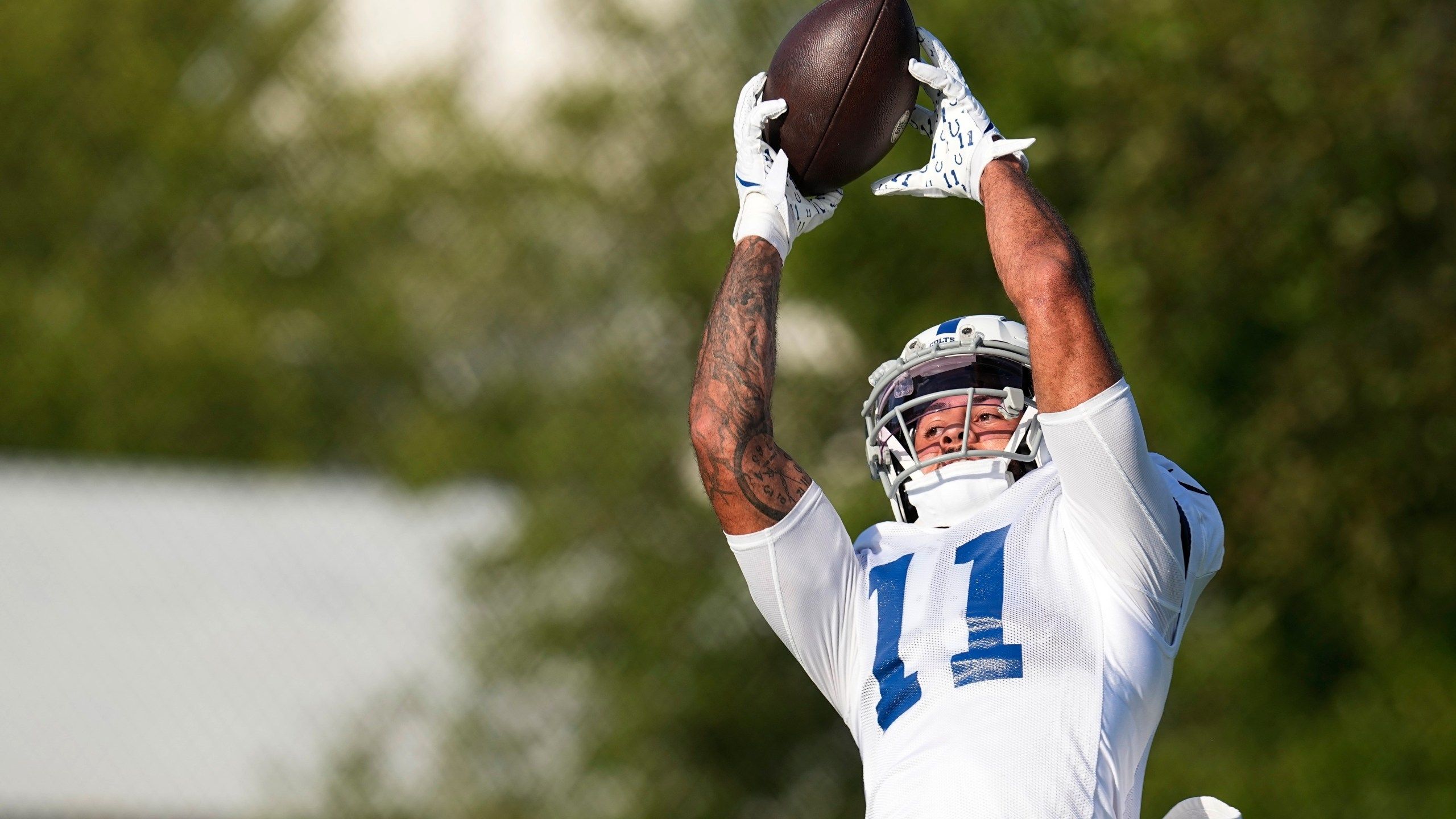 2560x1440 Wideout Michael Pittman Jr. intent on making things easier for Colts' rookie QB Anthony Richardson