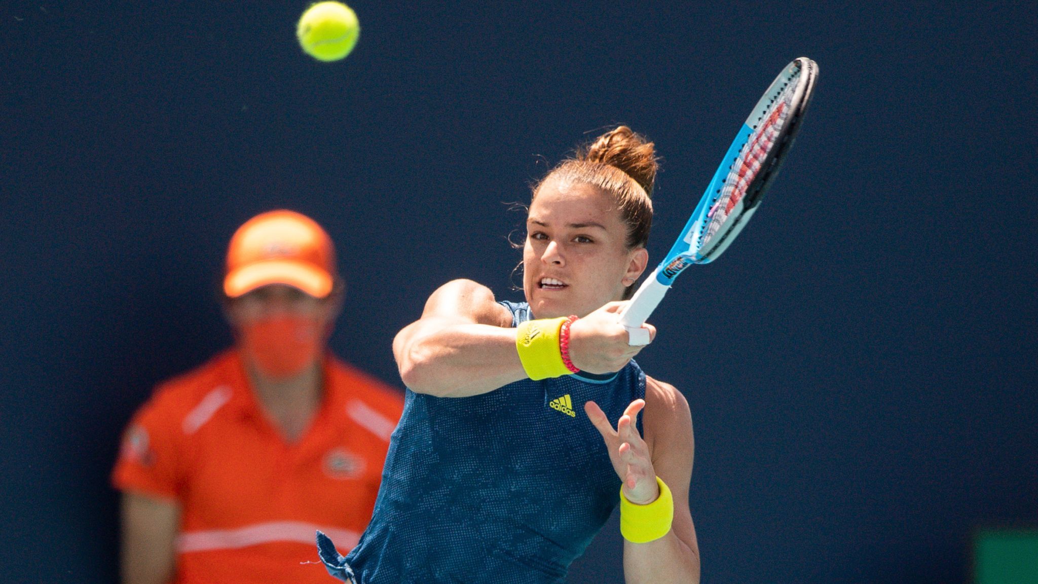 2048x1152 Miami Open 2021: Maria Sakkari Beats Naomi Osaka To Book Semi Final Spot