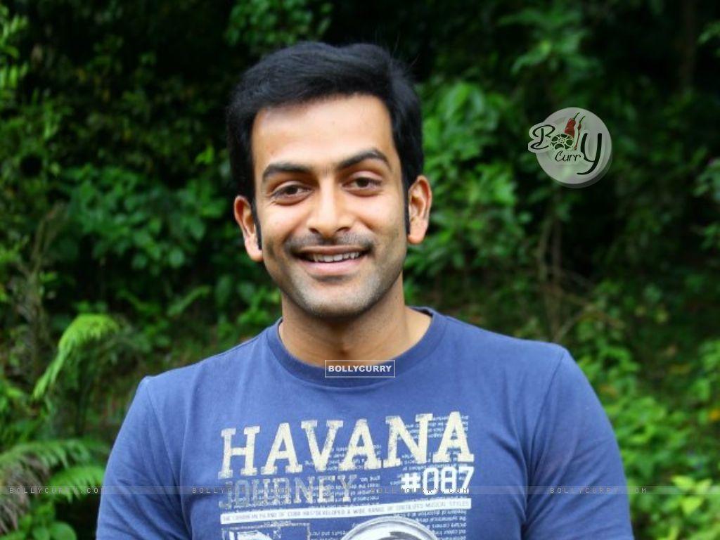 1024x768 Wallpaper Sukumaran size:1024x768