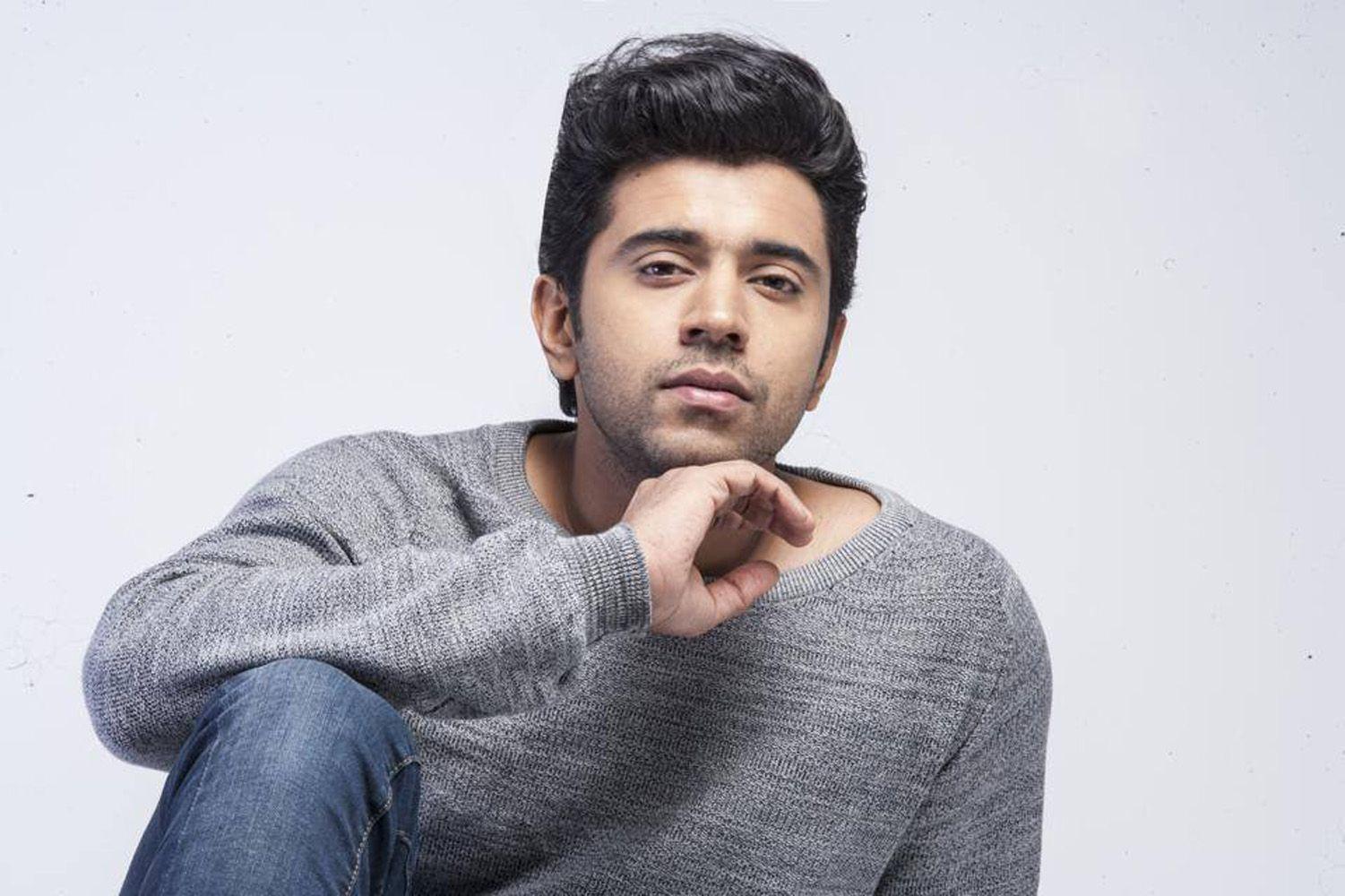1501x1000 Nivin Pauly Stills Image Photos Malayalam Movie 2015