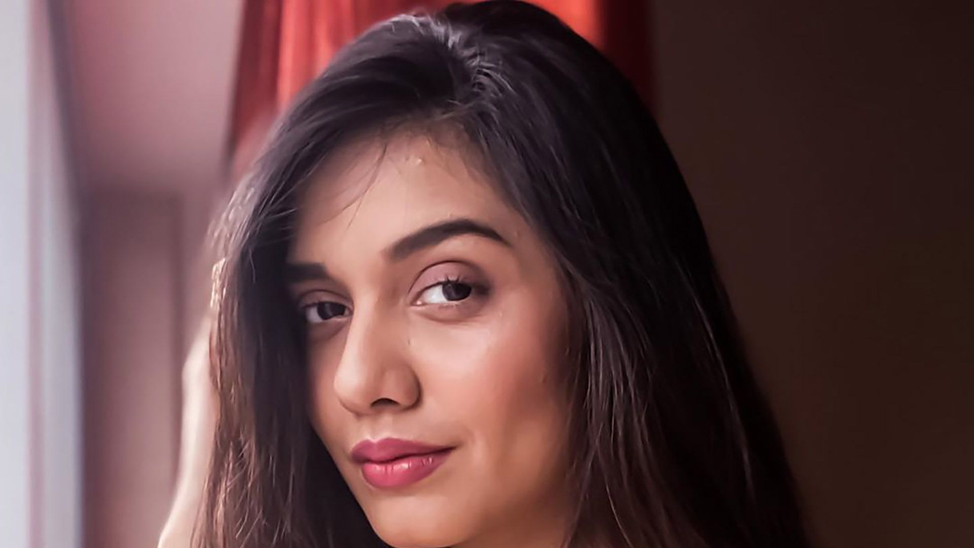 1920x1080 Divya Agarwal Wallpaper 1920x1080 62702