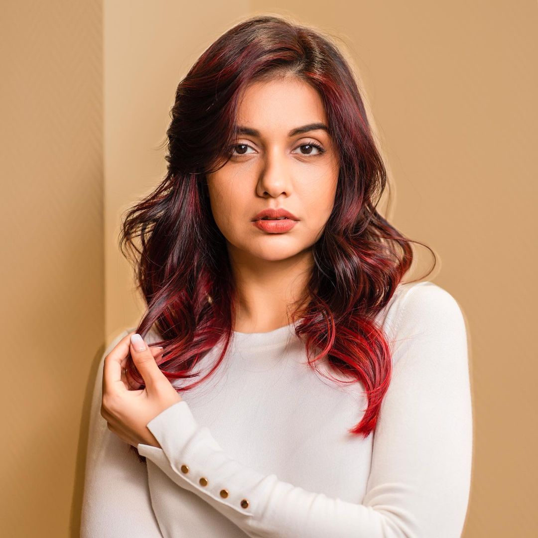 1080x1080 Divya Agarwal Image, HD Wallpaper and Photo