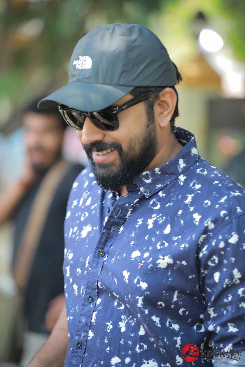 800x1200 Actor Nivin Pauly Photo
