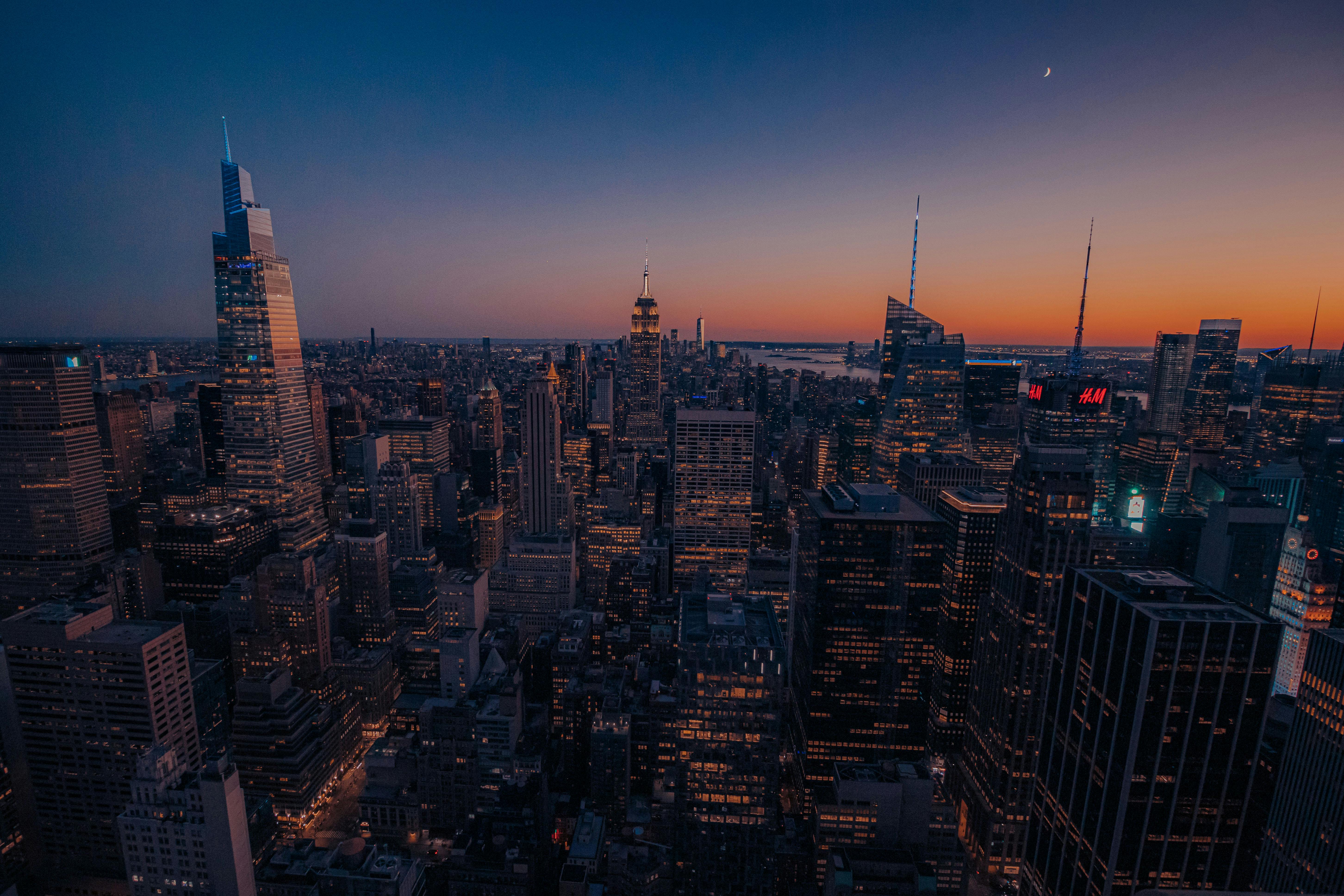 5808x3872 Pictureque Photo of New York at Sunset · Free