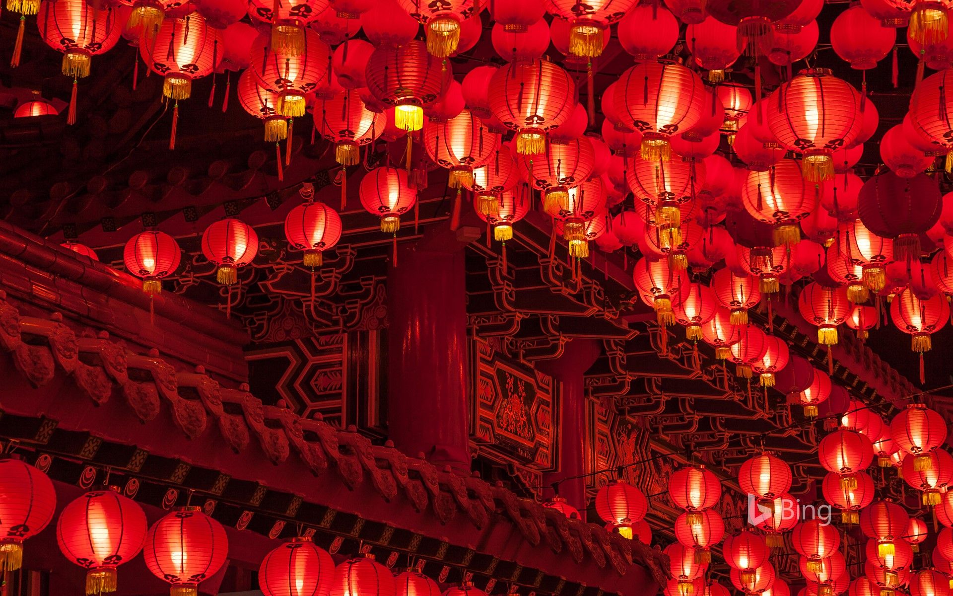 1920x1200 Today's Lantern Festival Red lanterns hanging at the Tin Hau Temple in Leshengling, Kuala Lumpur, Malaysia Wallpaper