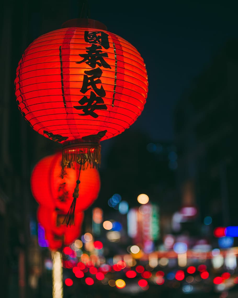 910x1137 Lit, Red, Chinese Lanterns, Nighttime, Selective, Focus Photography, Kanji, Script Printed Oil Paper Lantern