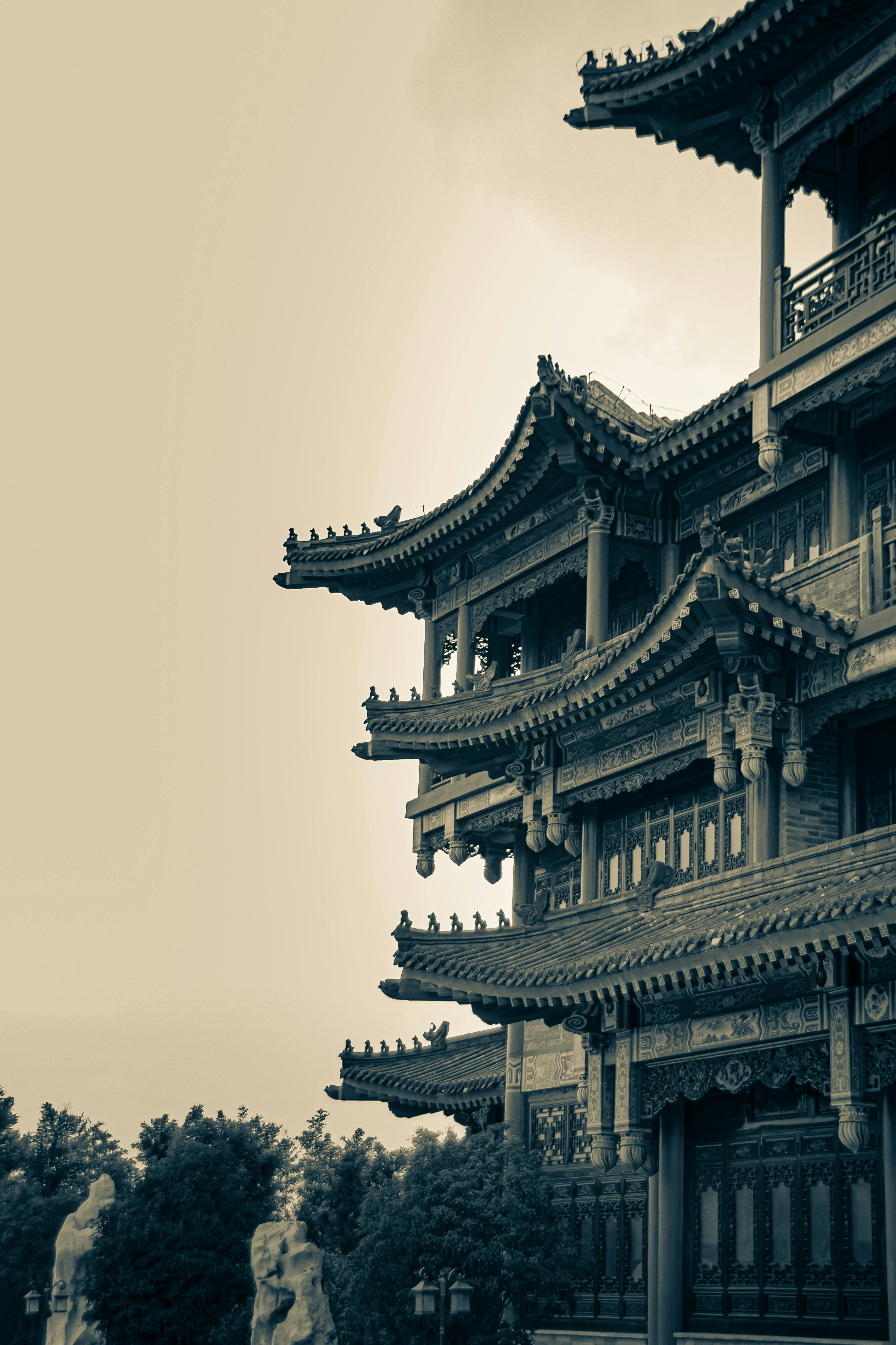 3456x5184 Asian Temple in Black and White · Free