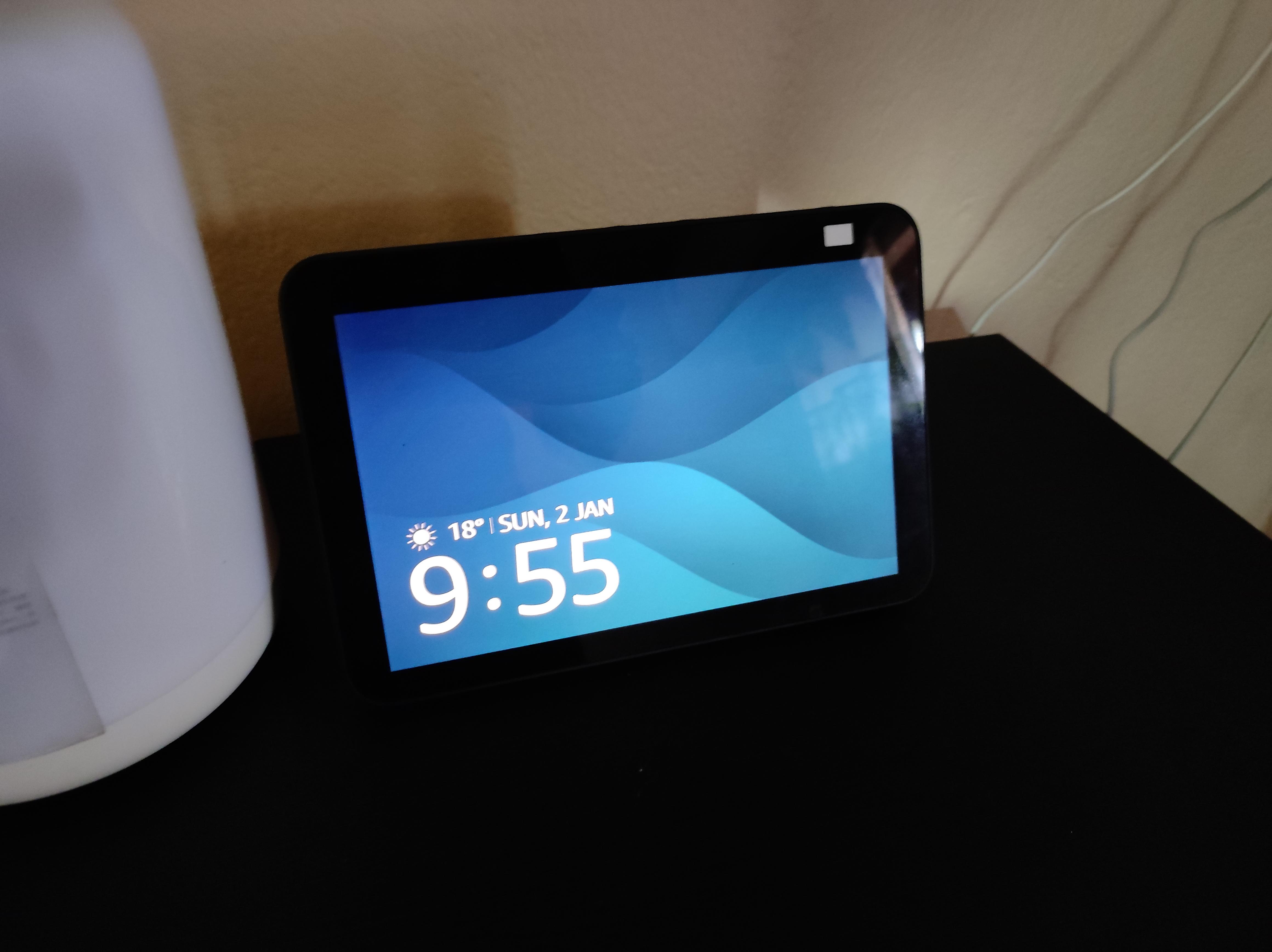 4640x3472 I am tired of this blue wavy wallpaper on my Amazon Echo Show. I have even applied a custom wallpaper for it but after every few minutes, it gets back to this