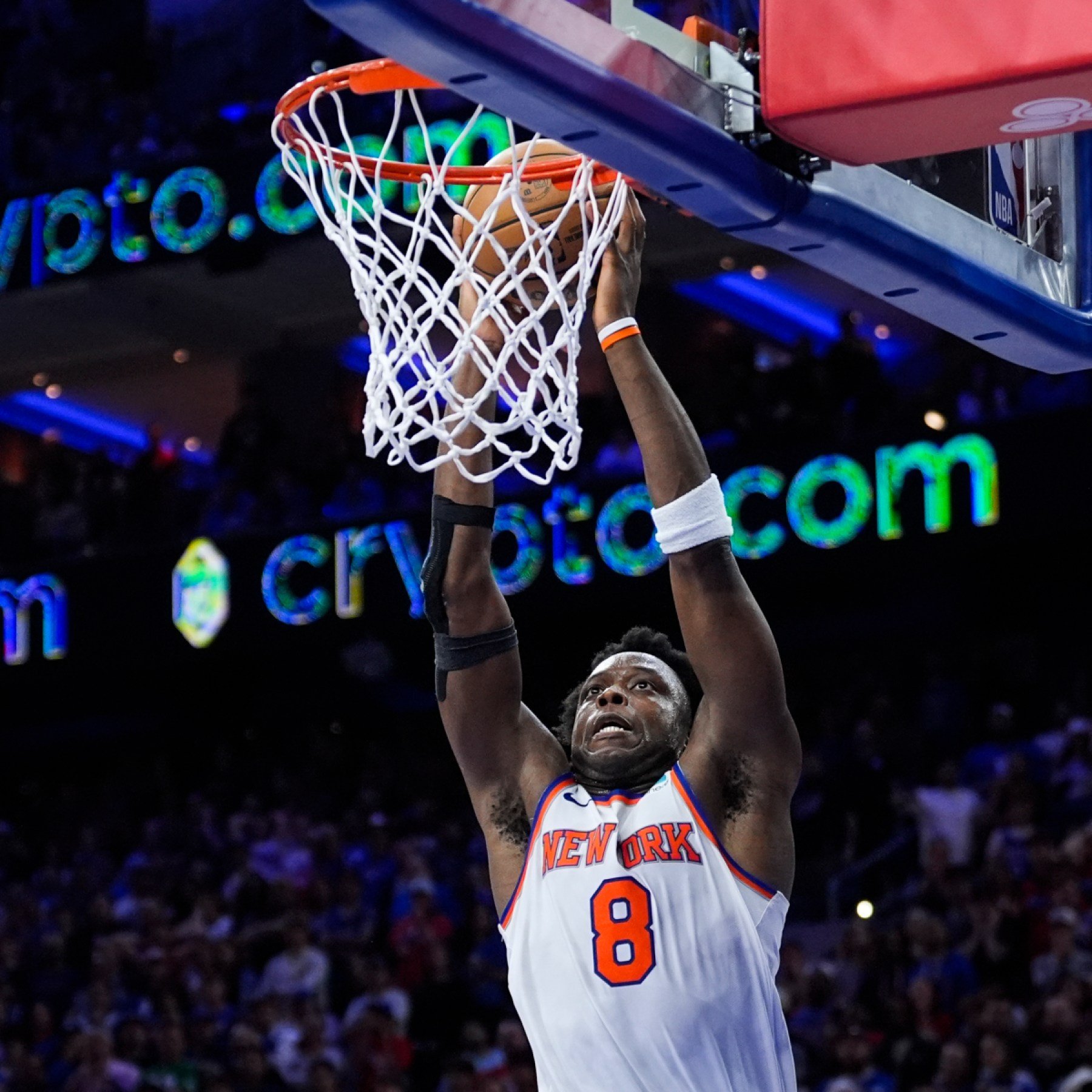 1800x1800 Knicks' OG Anunoby leaves Games 2 vs. Pacers with sore left hamstring