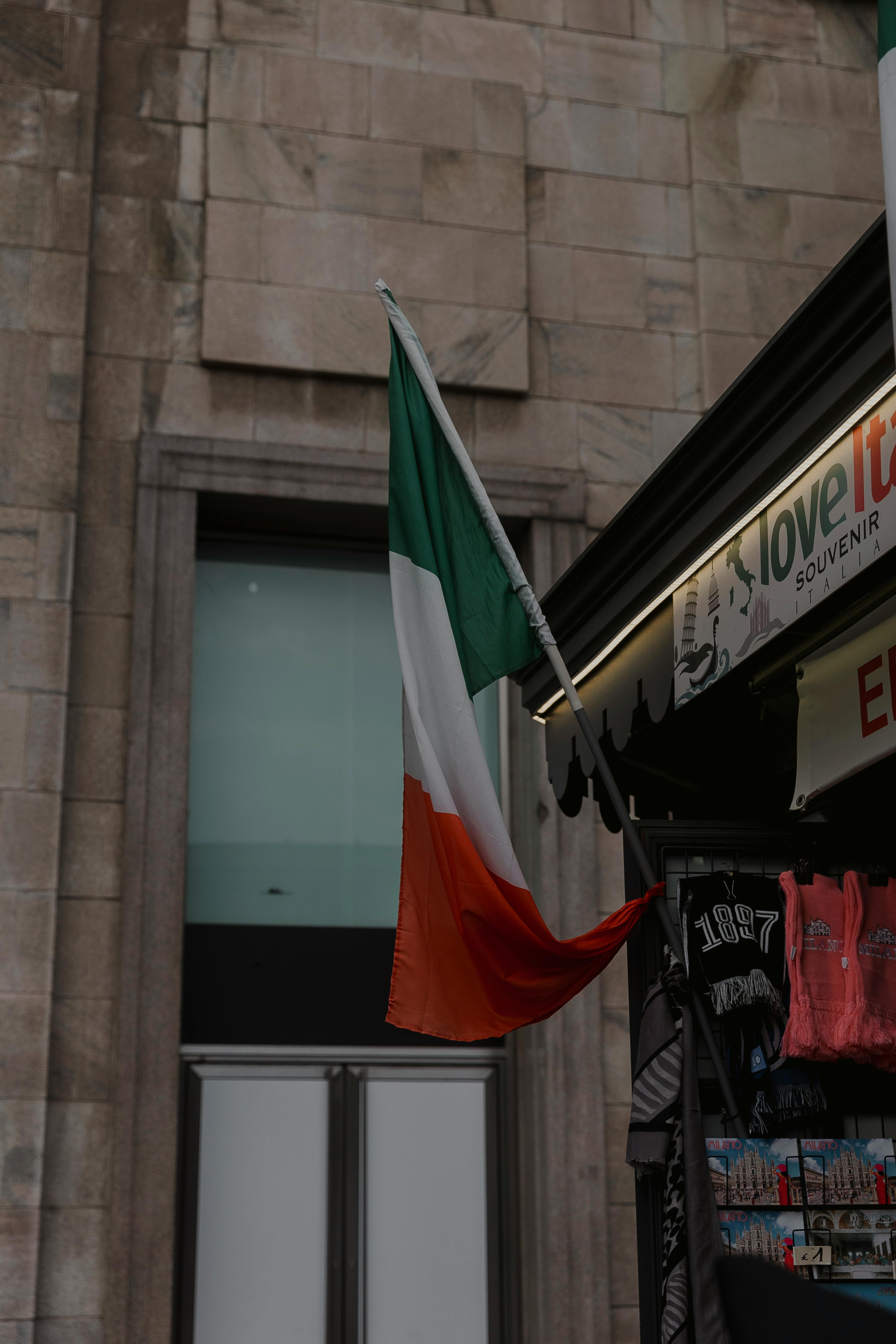 3629x5444 Italy Flag Photo, Download The BEST Free Italy Flag & HD Image