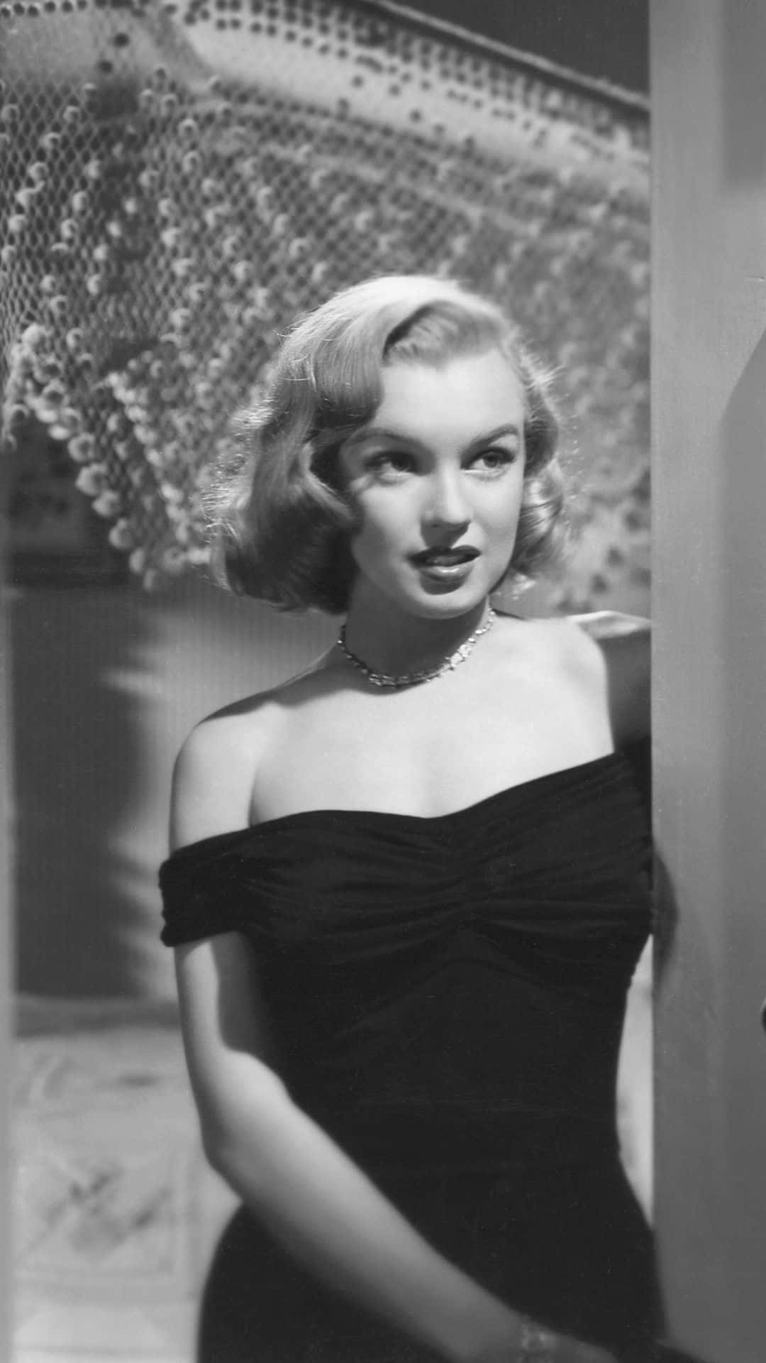 1080x1920 Download Elegant and timeless Monroe's beauty captured on an iPhone Wallpaper