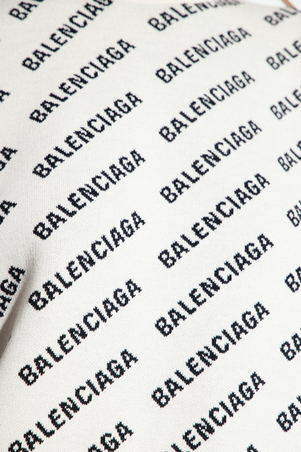1000x1500 Luxury Brands Balenciaga Logo Pattern