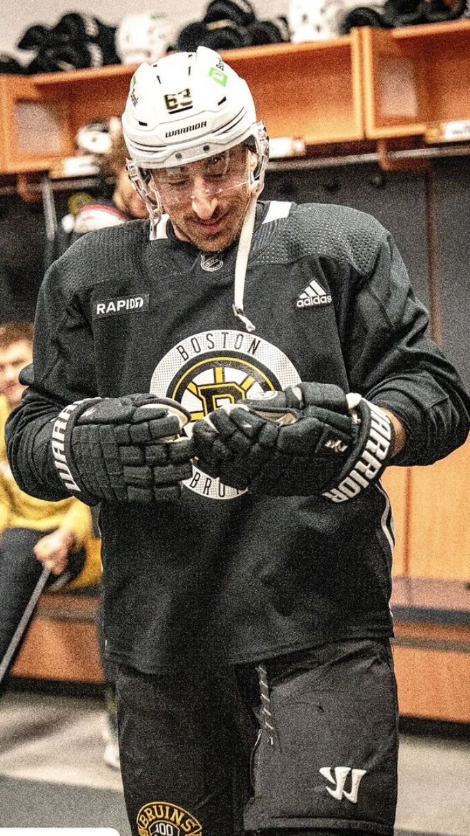 681x1210 Brad Marchand