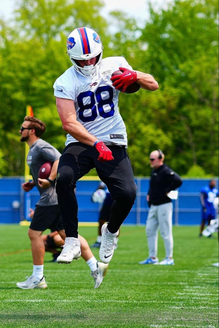 736x1102 Dawson Knox (Buffalo bills tight end)