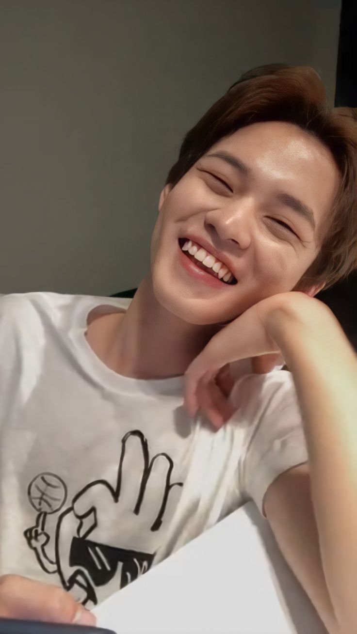 736x1308 Chenle Wallpaper Free Download. High Quality Idol Photo Collection