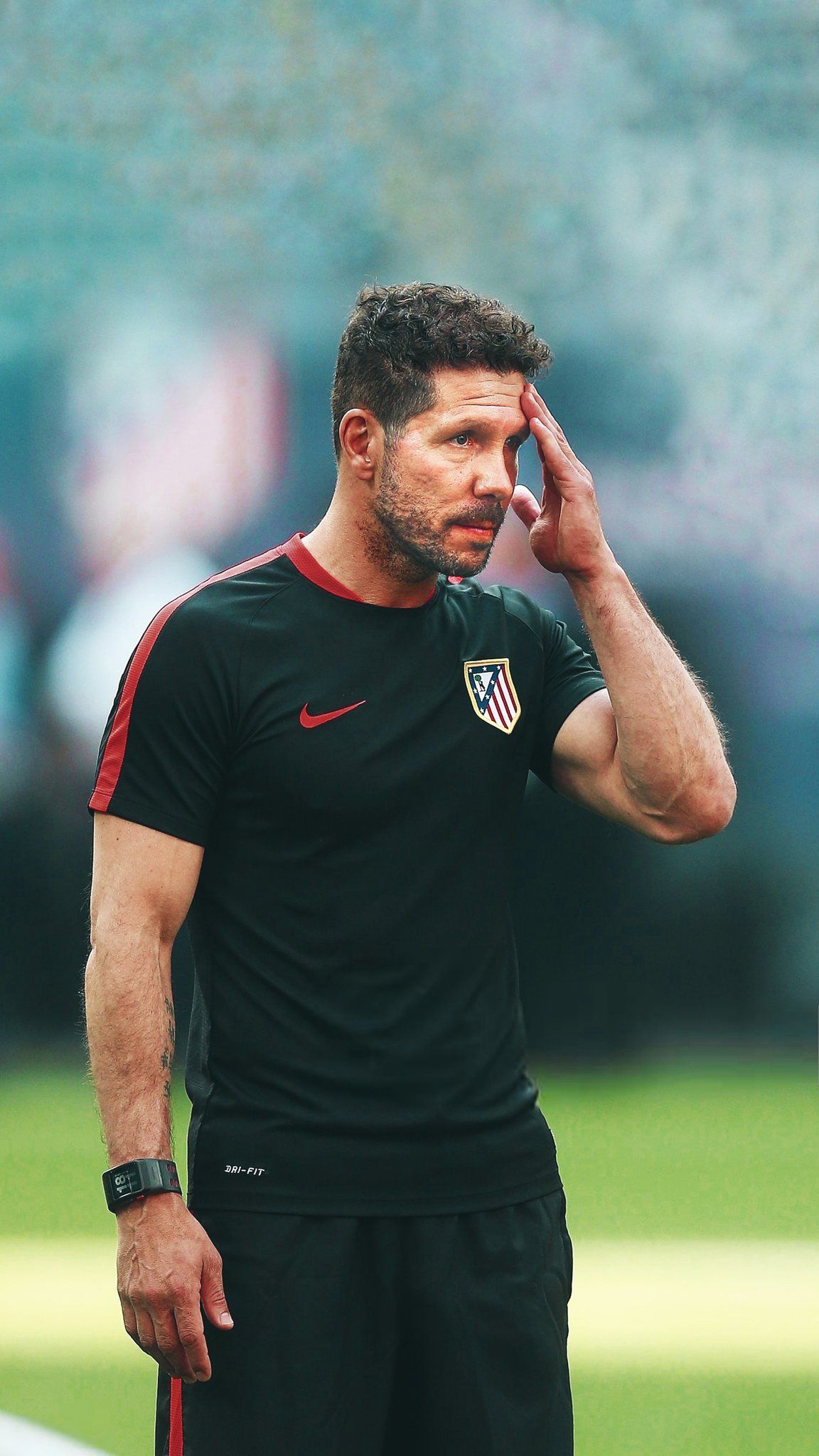 1152x2048 Simeone Wallpaper