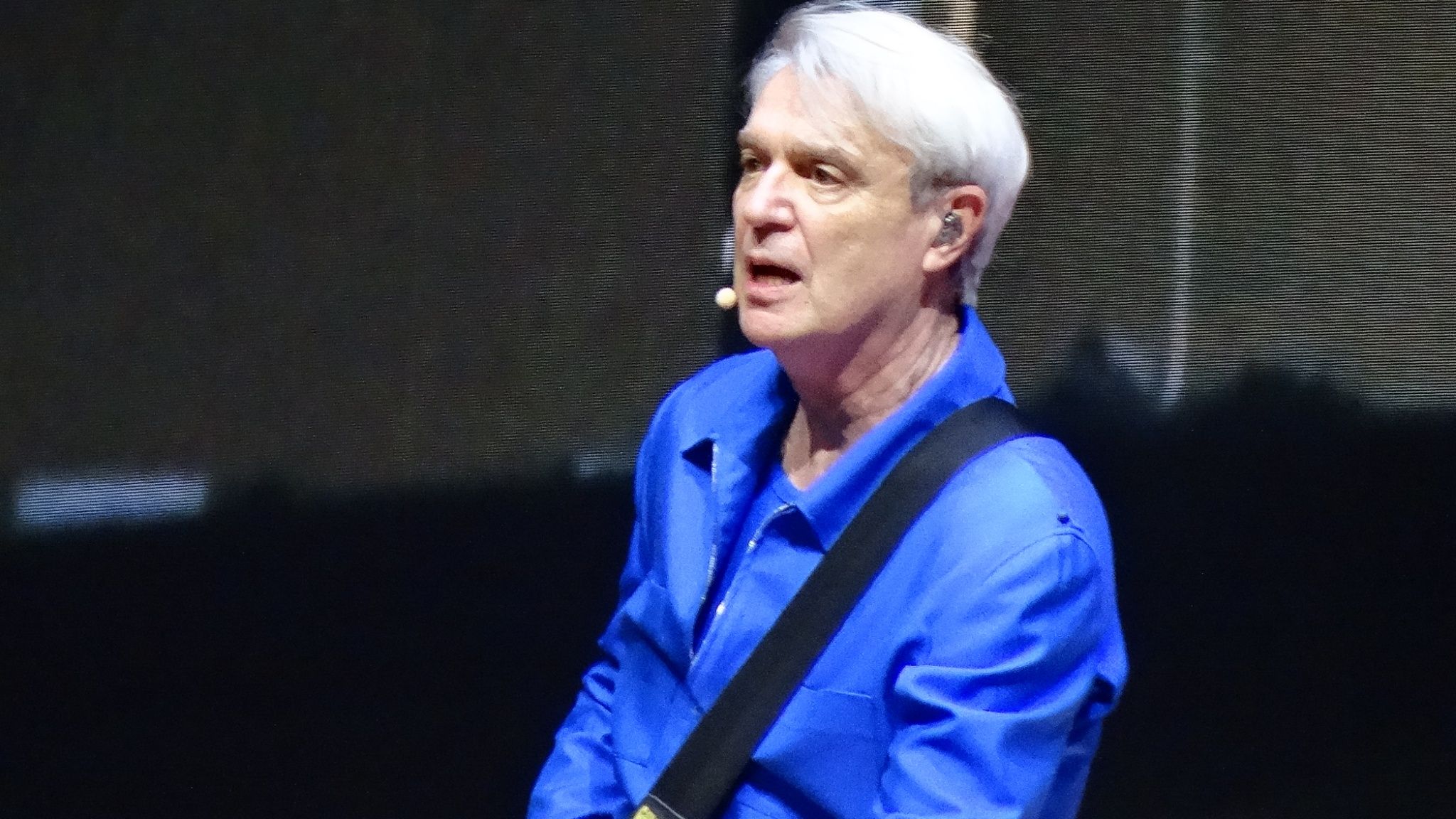 2048x1152 David Byrne Hits the Zeitgeist in Boston and Roll Globe