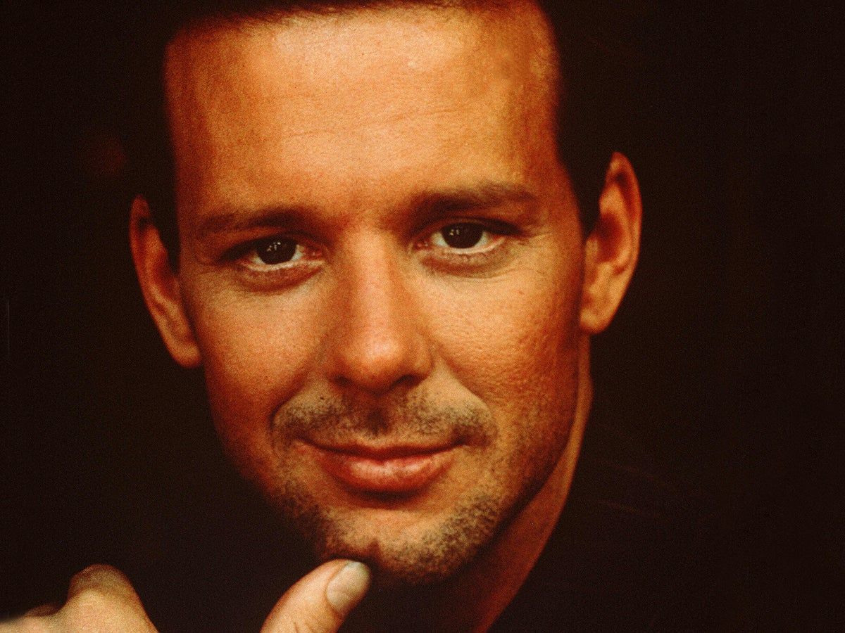 1200x900 Mickey Rourke's Changing Face Is A Symbol Of Hollywood Self Destruction
