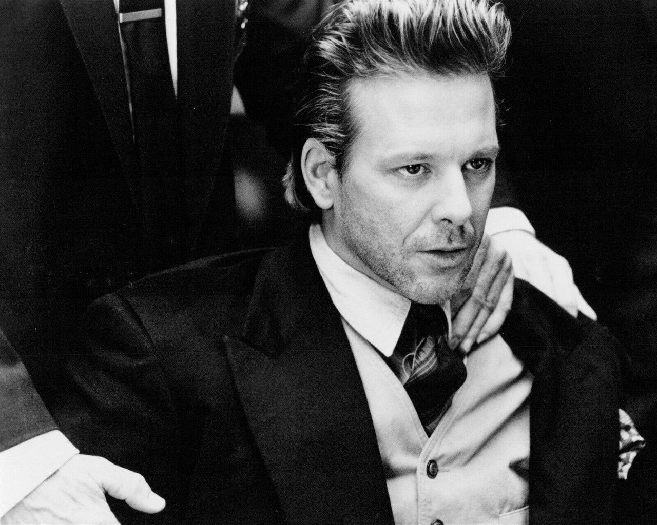 1280x1024 Mickey Rourke 1990 portrait Desperate Hours movie 8x10 inch photo Movie Store