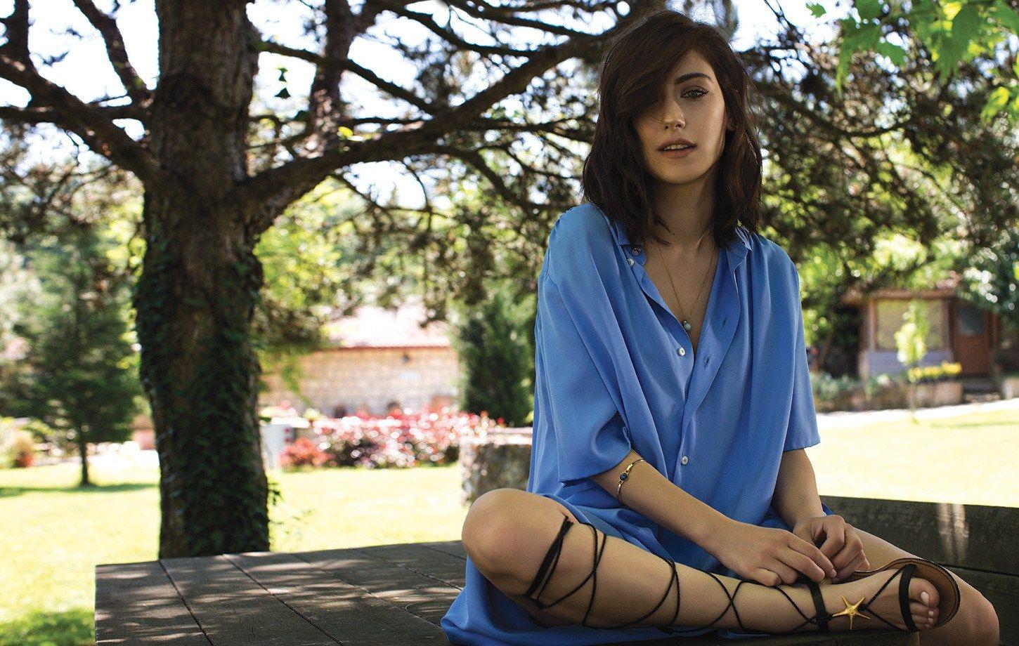 1450x920 HAZAL KAYA 23 Entertainment from Turkey