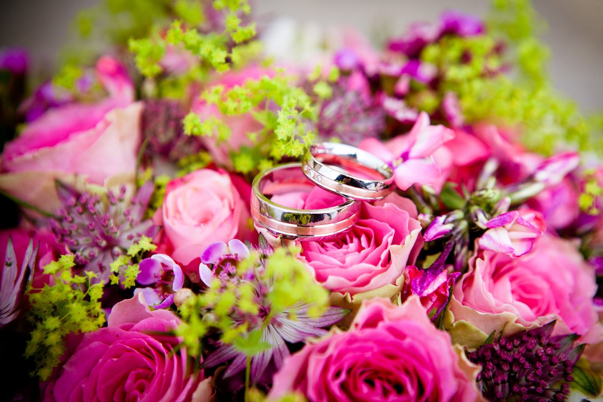 2000x1333 Choosing the Perfect Wedding Band for Your Engagement Ring