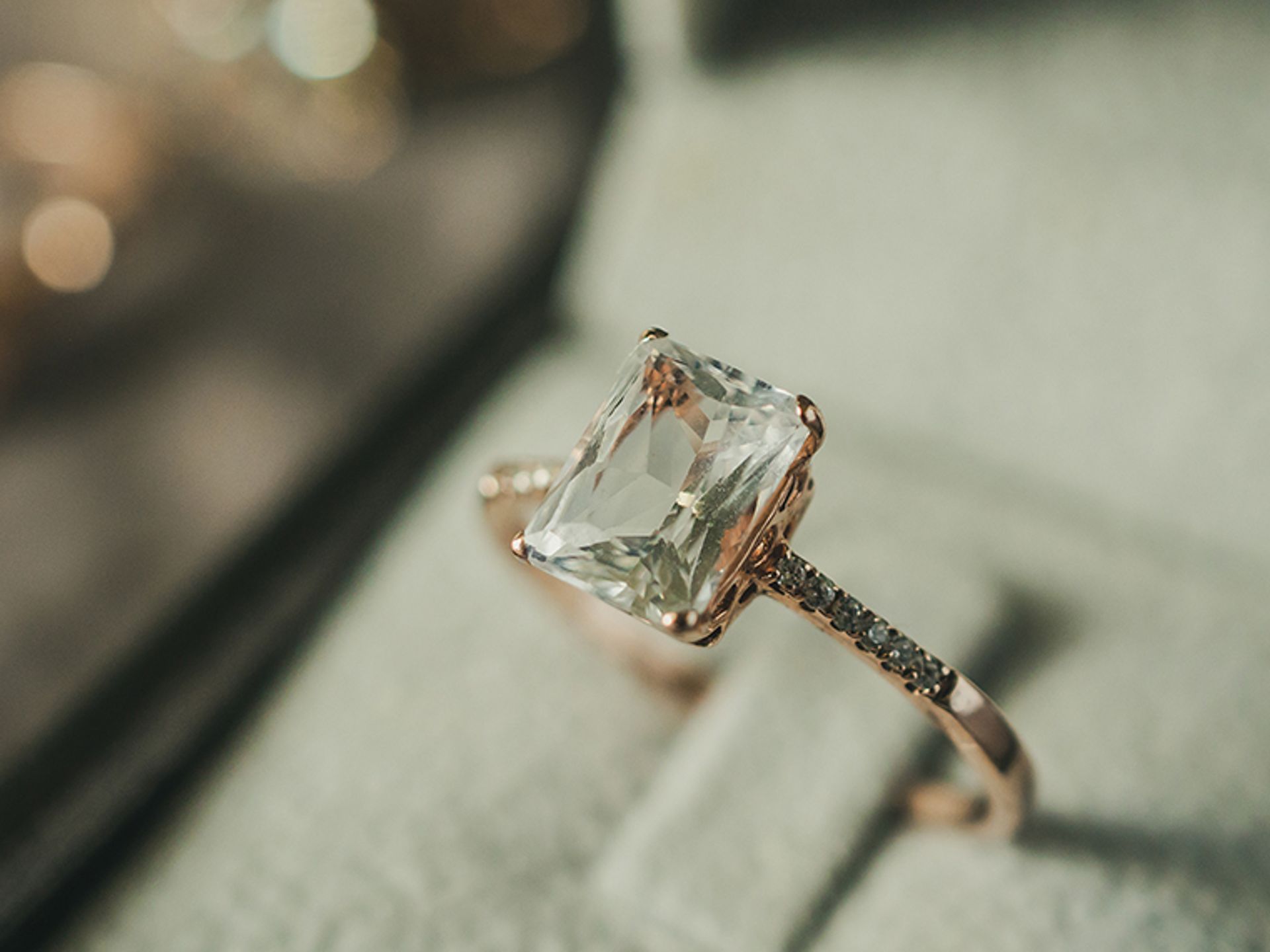 1920x1440 Where to buy a vintage engagement ring 2024 art deco to Victorian. HELLO!