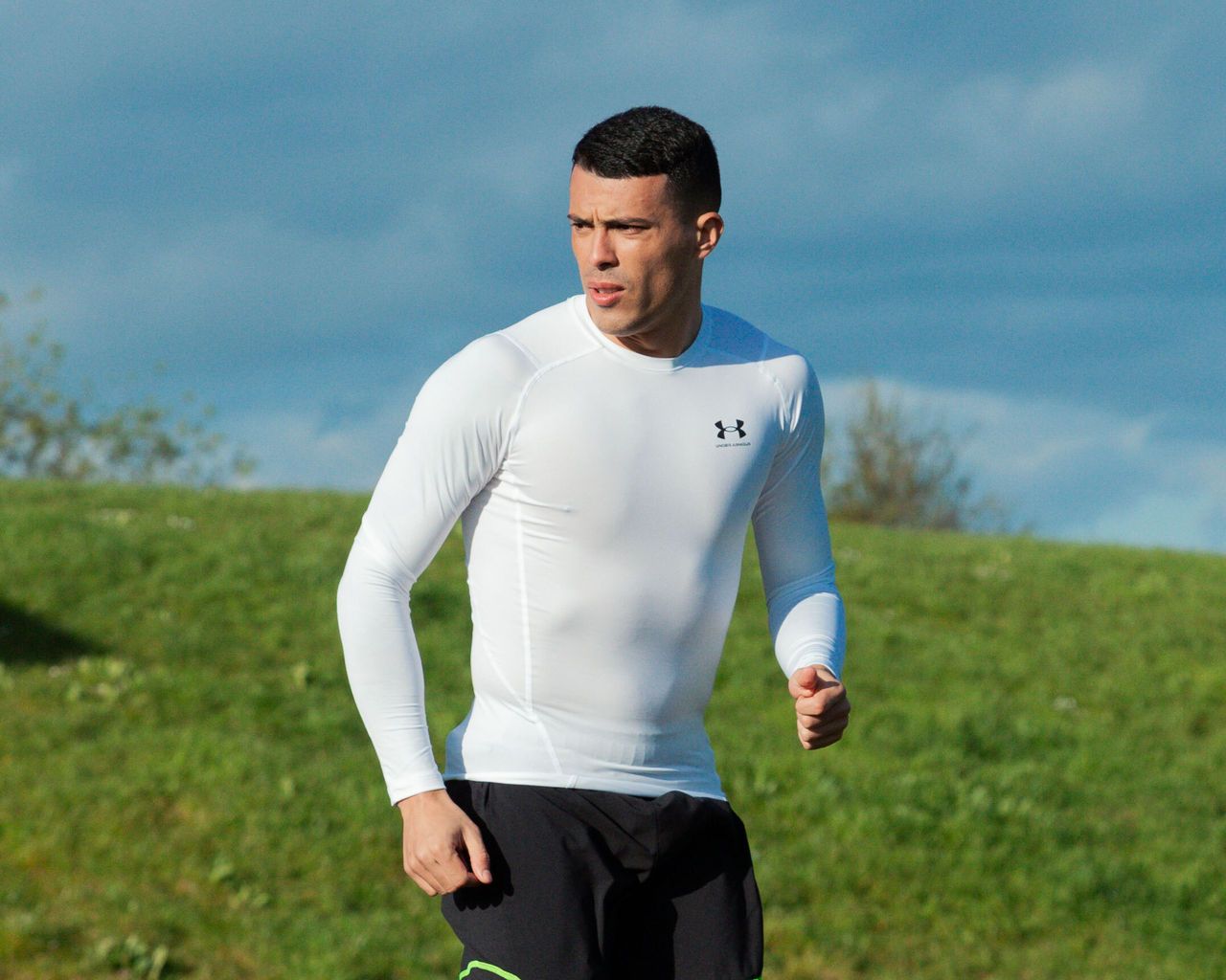 1280x1024 Under Armour Signs Tottenham Hotspur FC & Spain's Pedro Porro