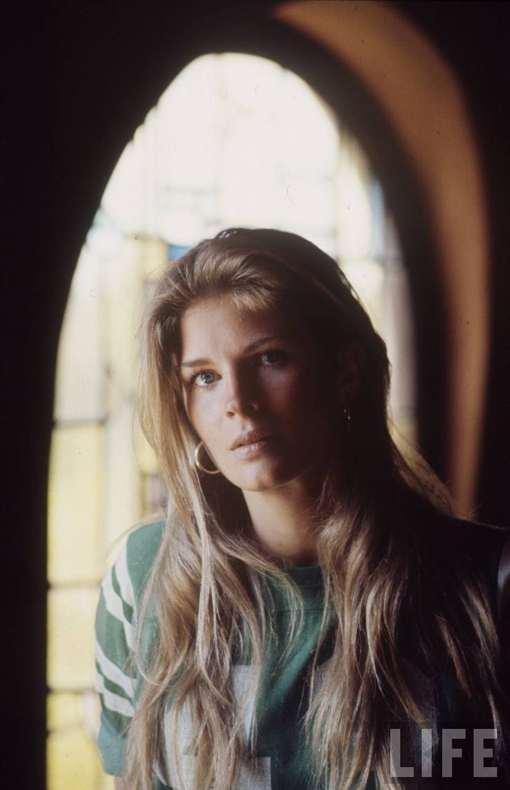 736x1139 Candice Bergen photo