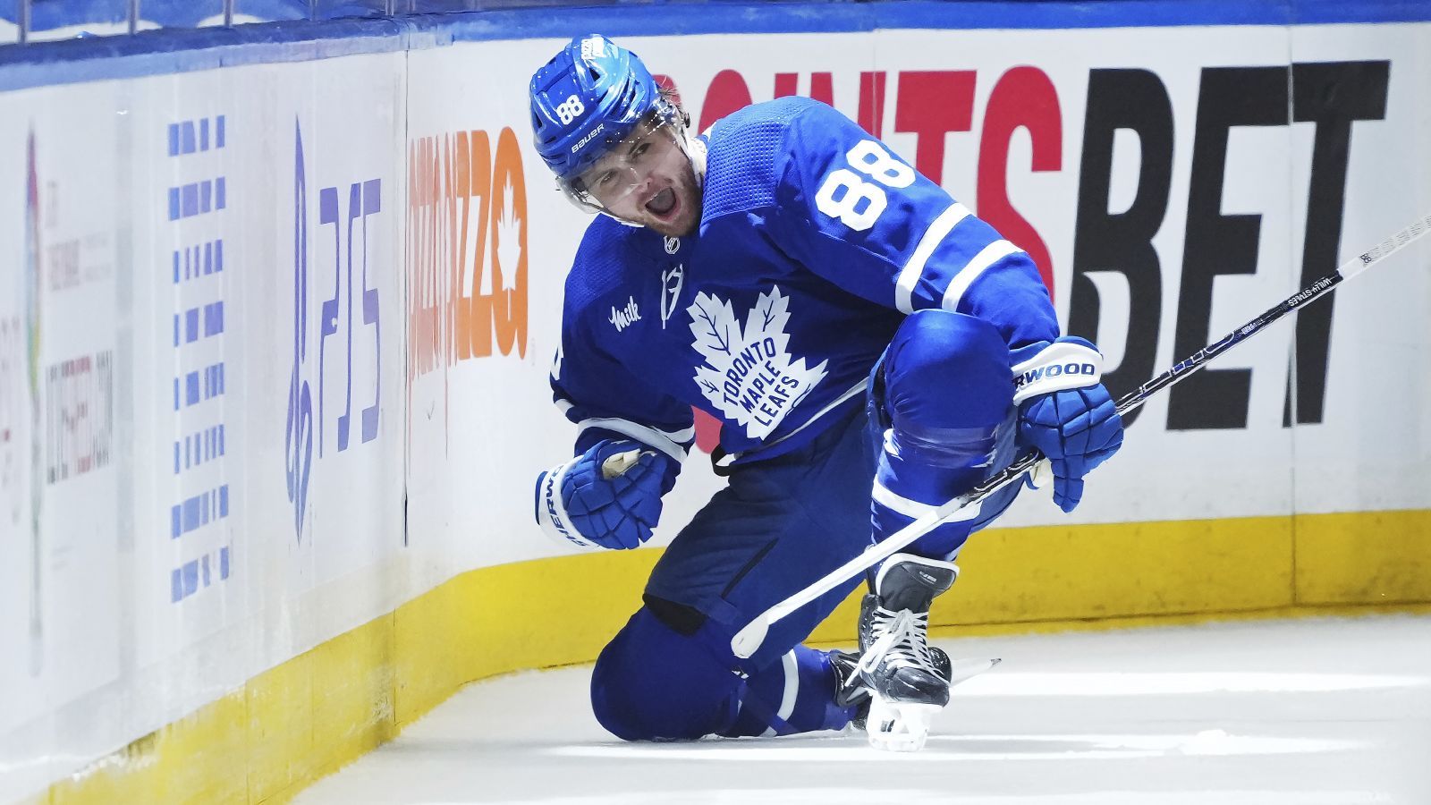 1600x900 Nylander And Woll Help Maple Leafs Beat Bruins 2 1 To Force Game 7