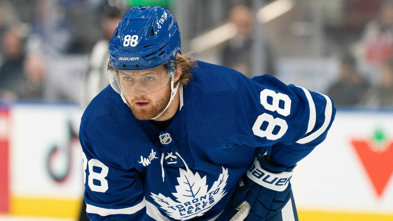 1600x900 Download Professional Hockey Player William Nylander in Action Wallpaper