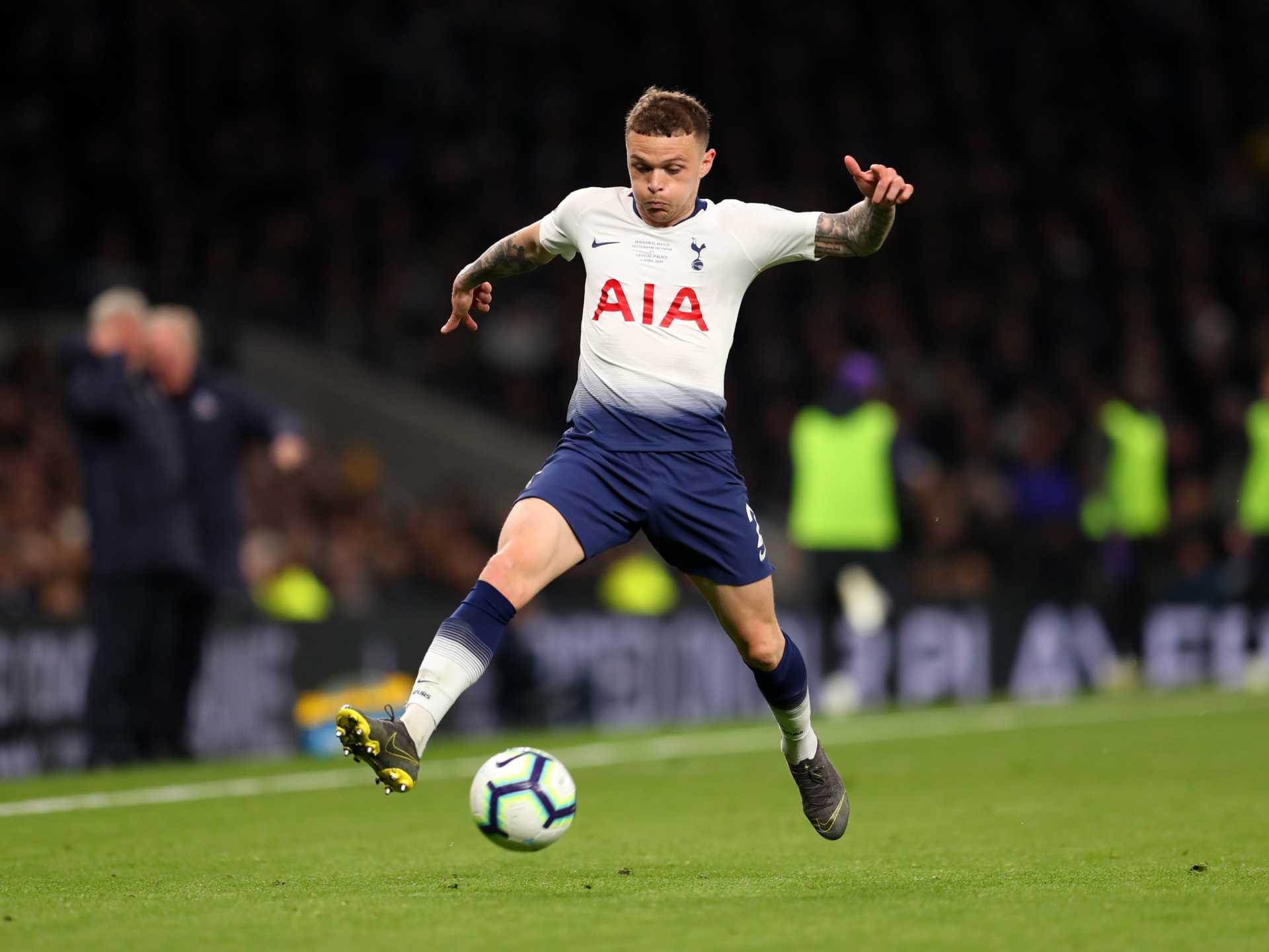 1920x1440 Tottenham Hotspur transfer news: Napoli and Manchester United ready to battle to sign Kieran Trippier