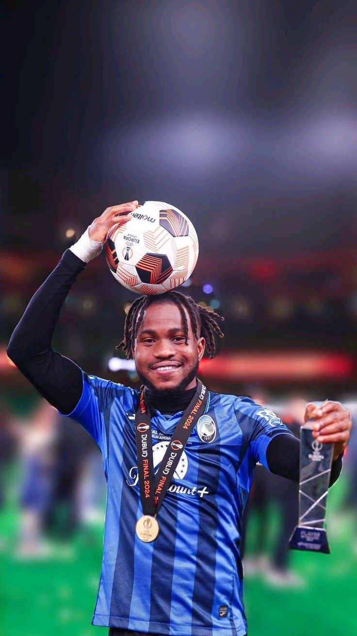 736x1308 Lookman