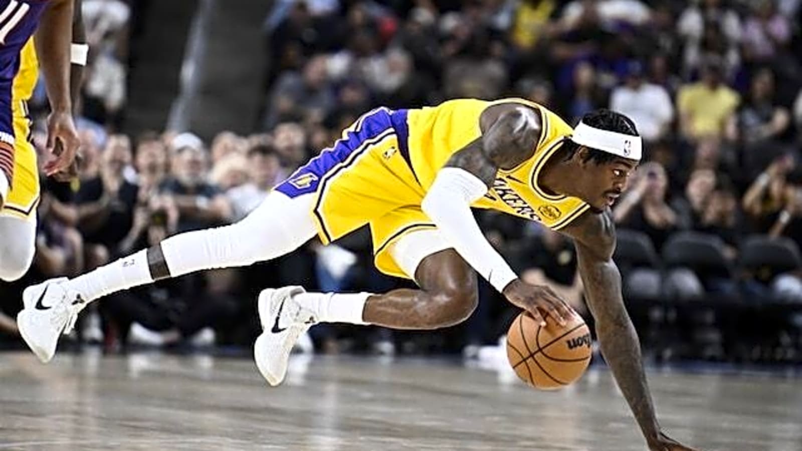 1600x900 JJ Redick: Jarred Vanderbilt Was 'Bright Spot' In Lakers Preseason Loss To Suns