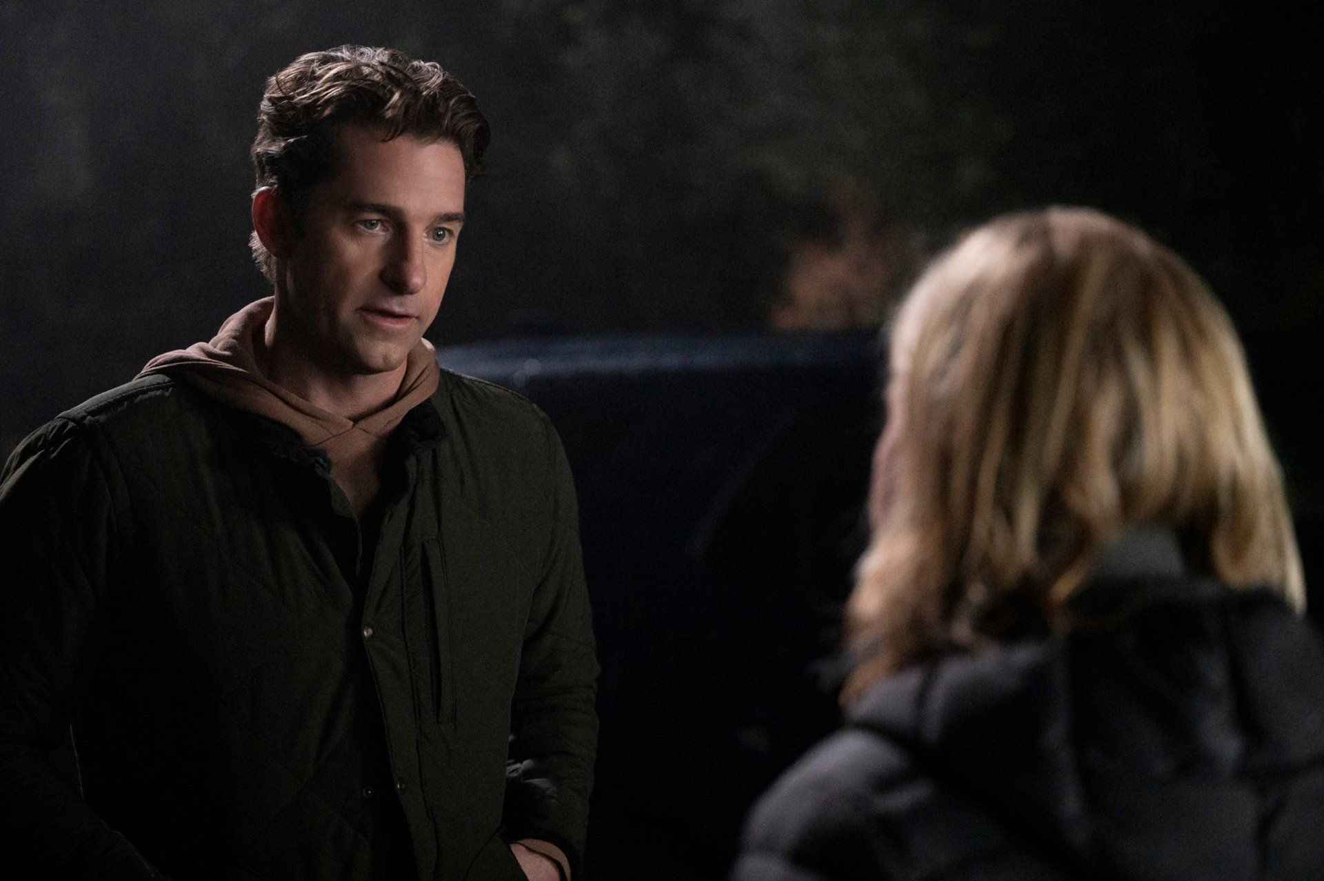1920x1277 Download Scott Speedman TV Show YOU HD Wallpaper