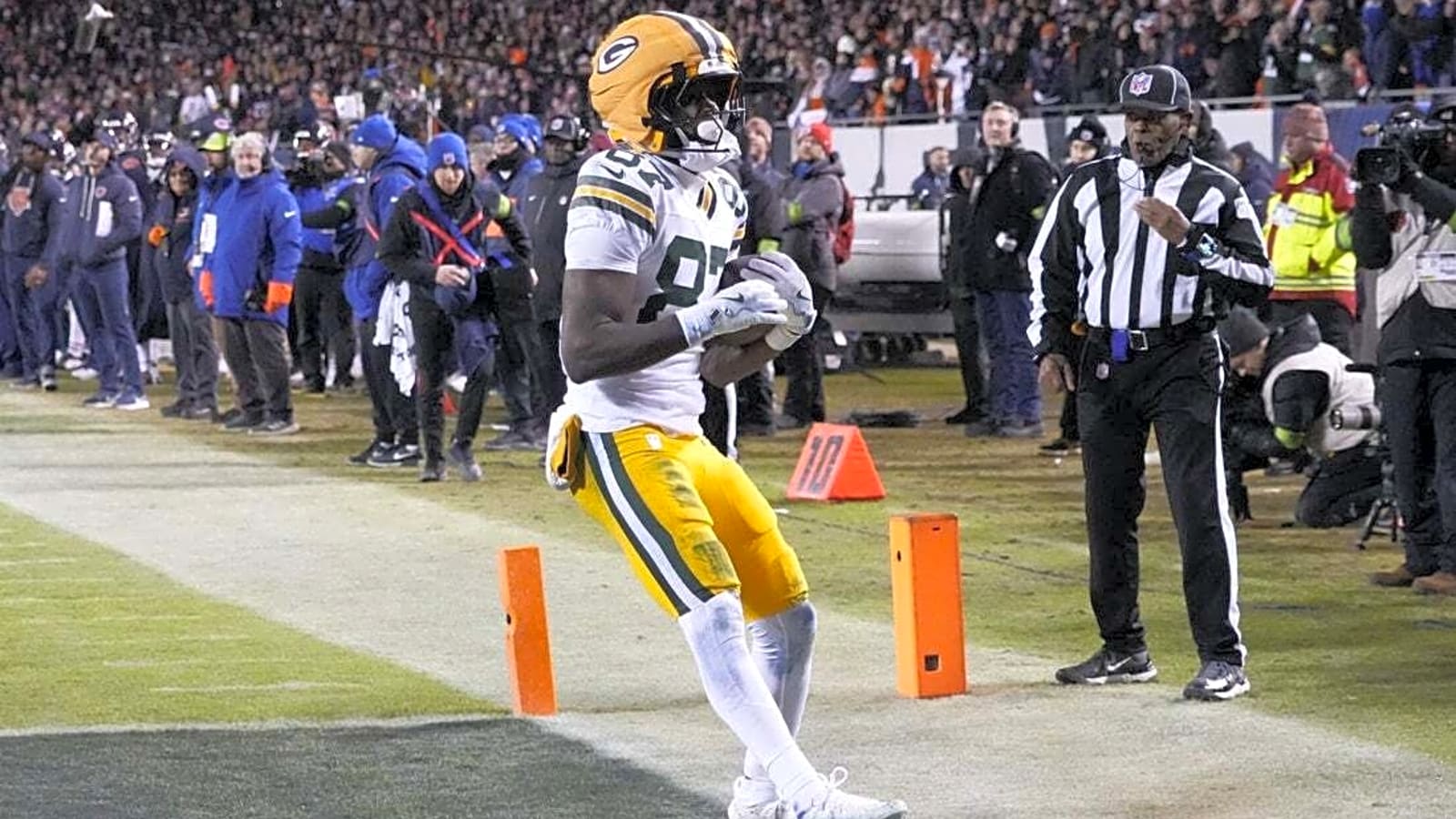 1600x900 Reports: Patriots reel in WR Romeo Doubs on $70M deal