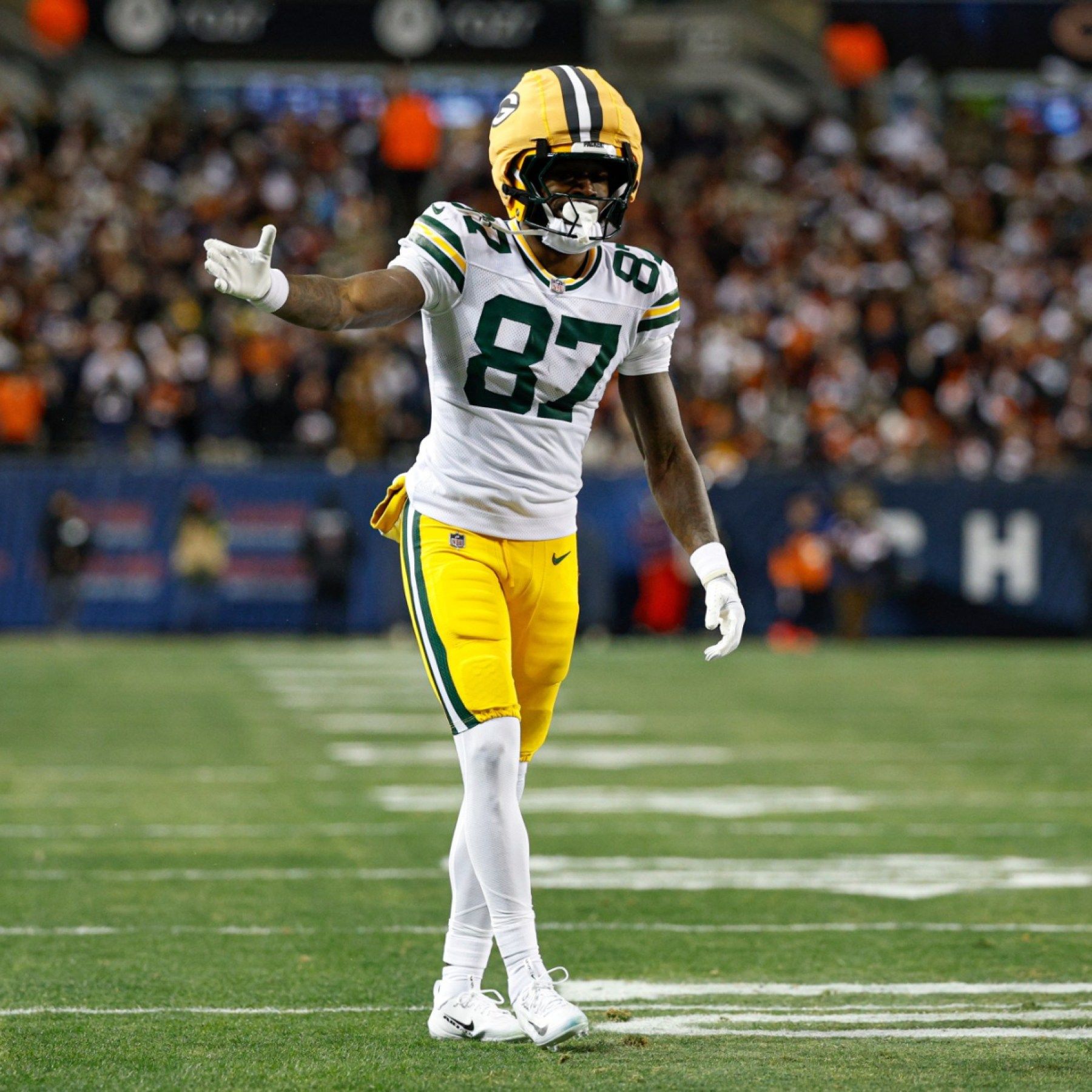 1800x1800 Source: Patriots filling biggest need with former Packers wide receiver Romeo Doubs
