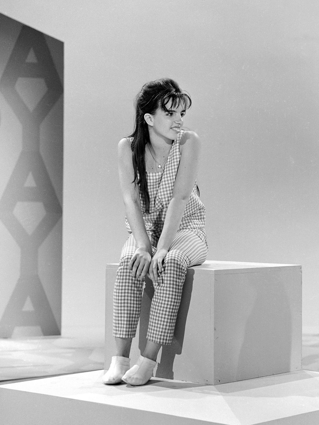 1080x1440 Liza Minnelli's 16 best fashion moments of all time photo. HELLO!