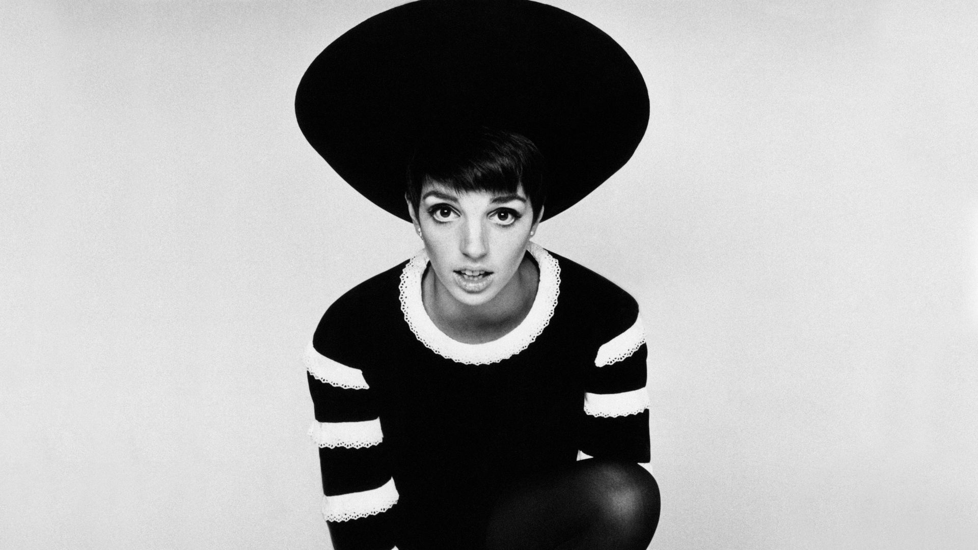 1920x1080 Liza Minnelli's 16 best fashion moments of all time photo. HELLO!