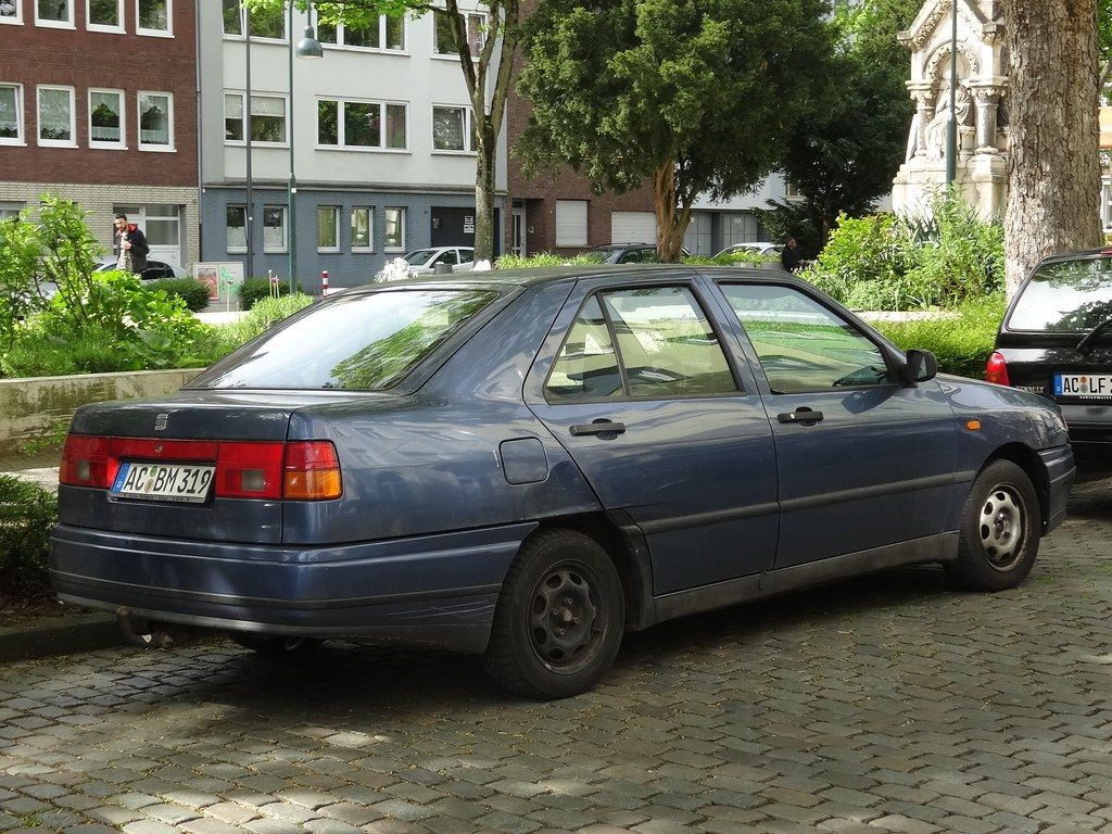 1024x768 1990's Seat Toledo. This first generation of the Toledo was