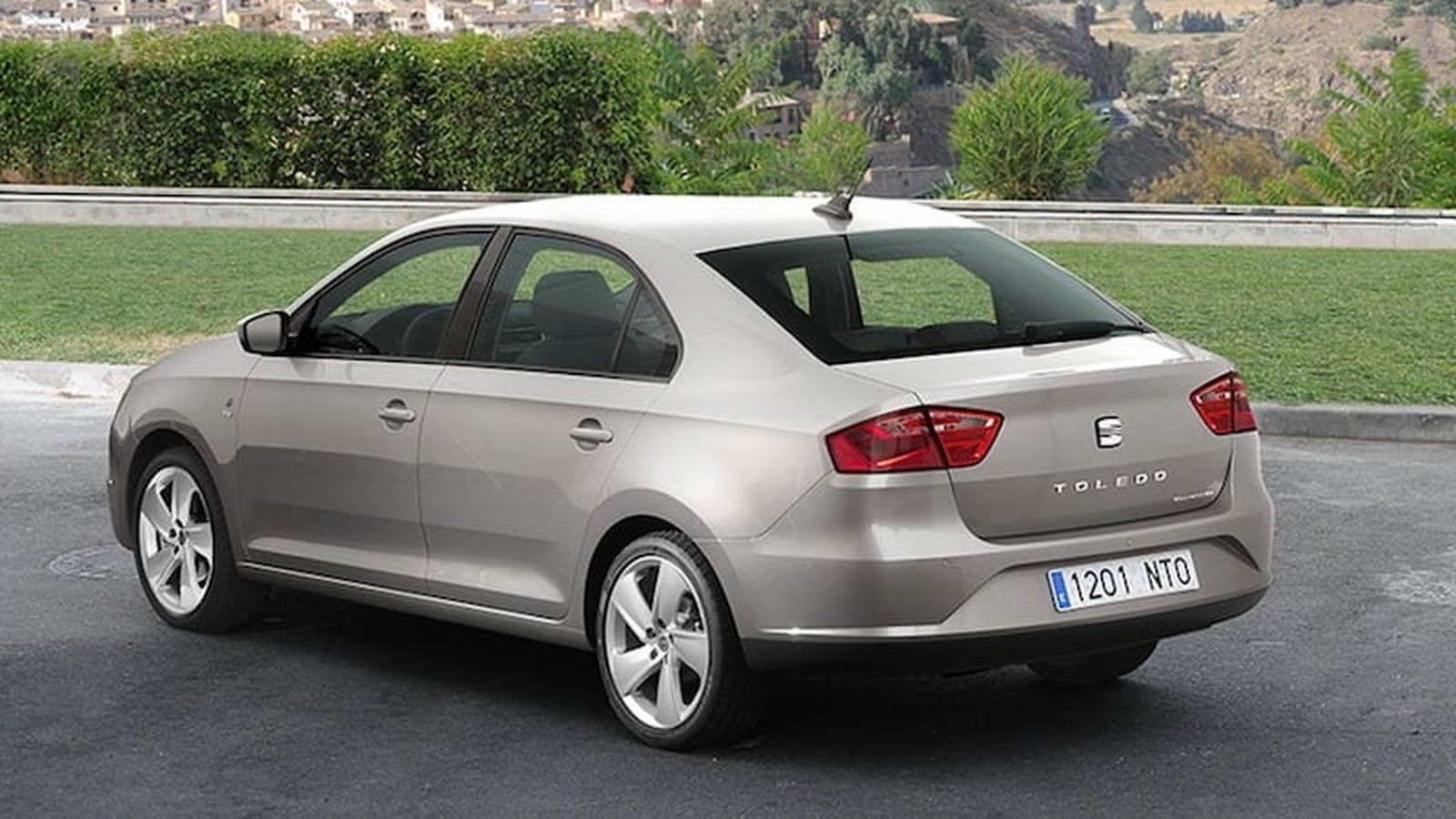 1600x900 SEAT Toledo