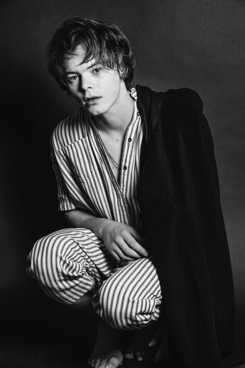 980x1468 Charlie Heaton Wallpaper