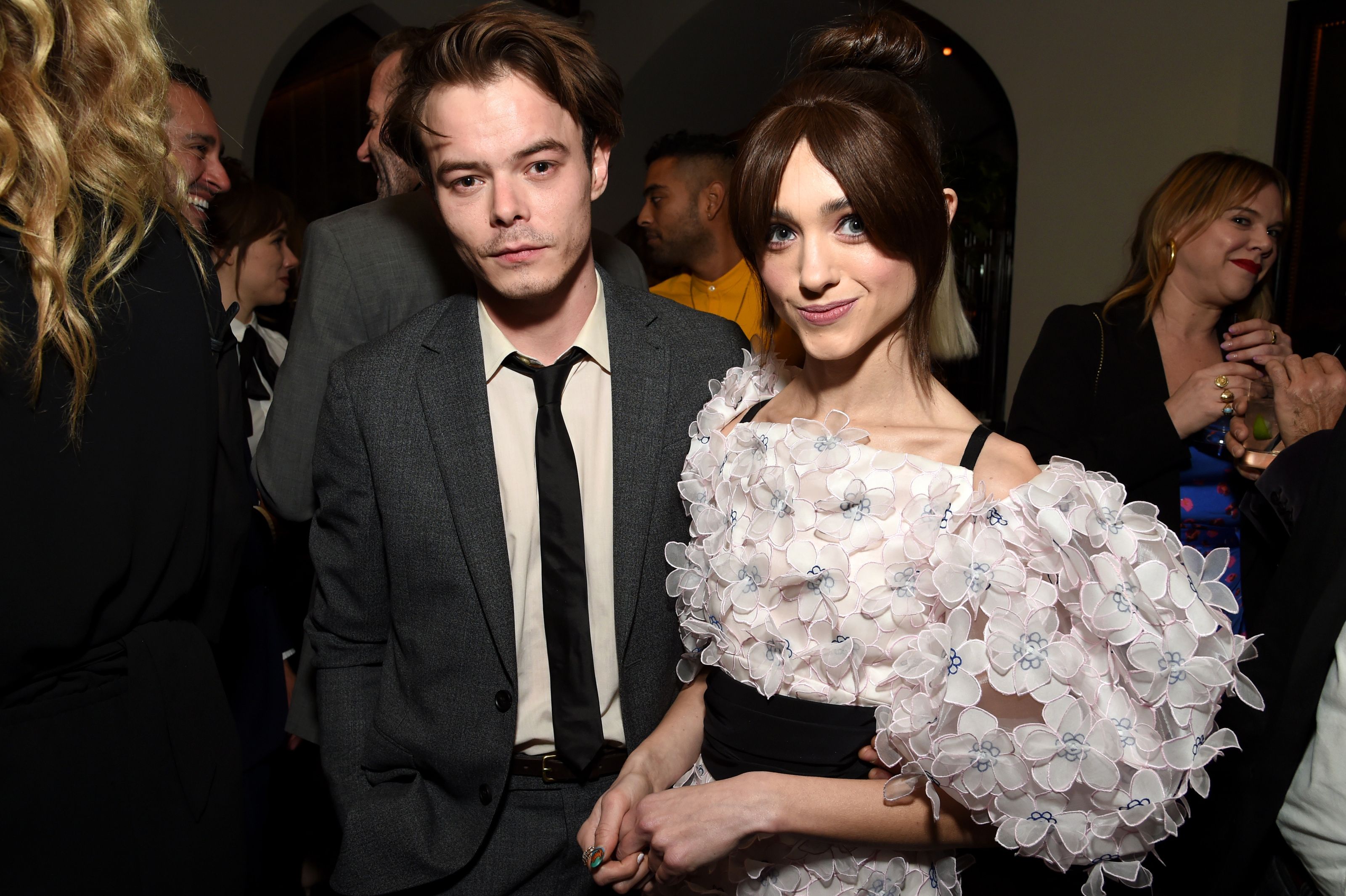 3200x2130 Charlie Heaton Wallpaper