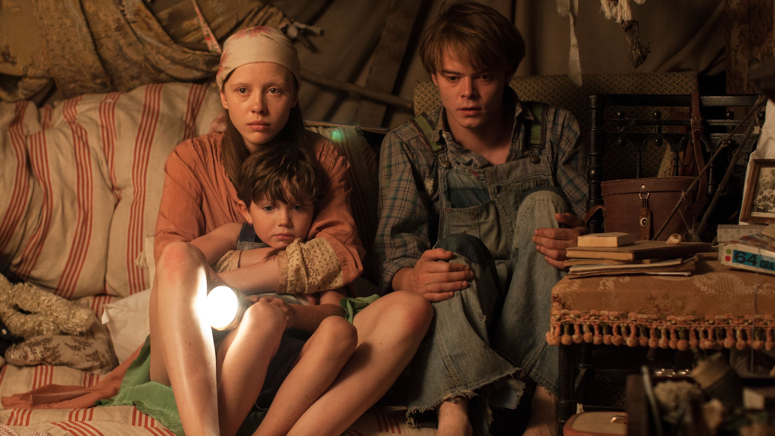 2560x1440 Watch the for Marrowbone Starring Charlie Heaton of Stranger Things