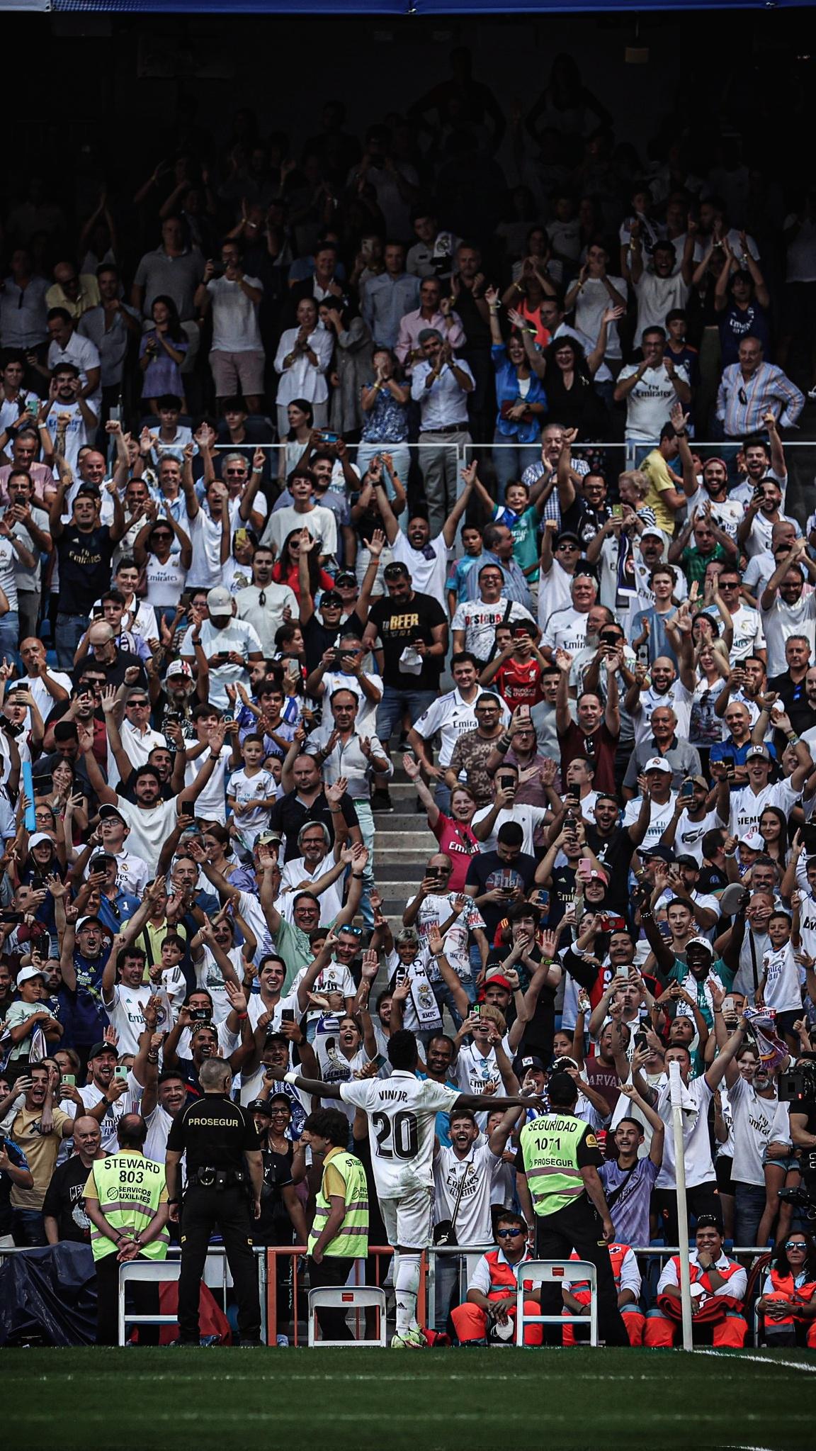 1152x2047 HD Wallpaper from Real Madrid VS Mallorca. [Matchday 5]