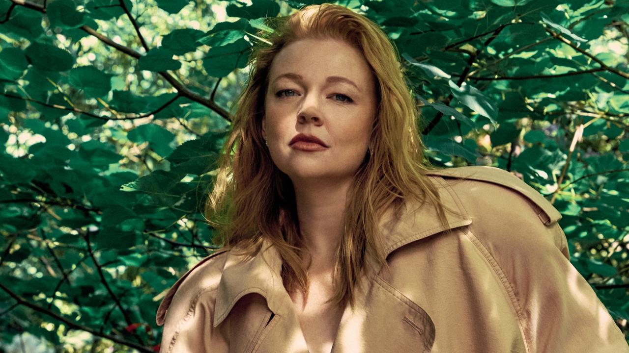 1280x720 Sarah Snook covers Vogue Australia's April issue