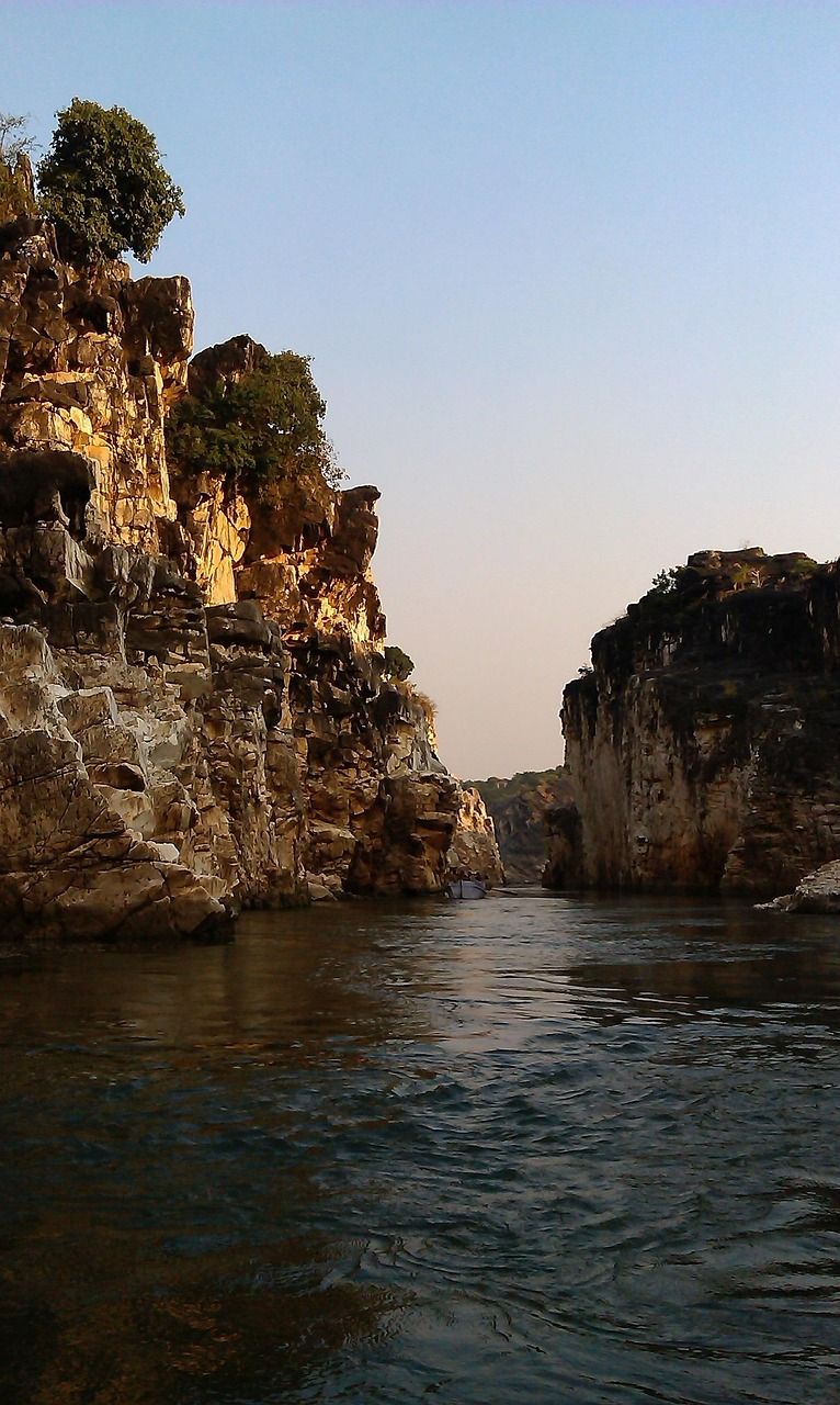 766x1280 Free Narmada River & River Image
