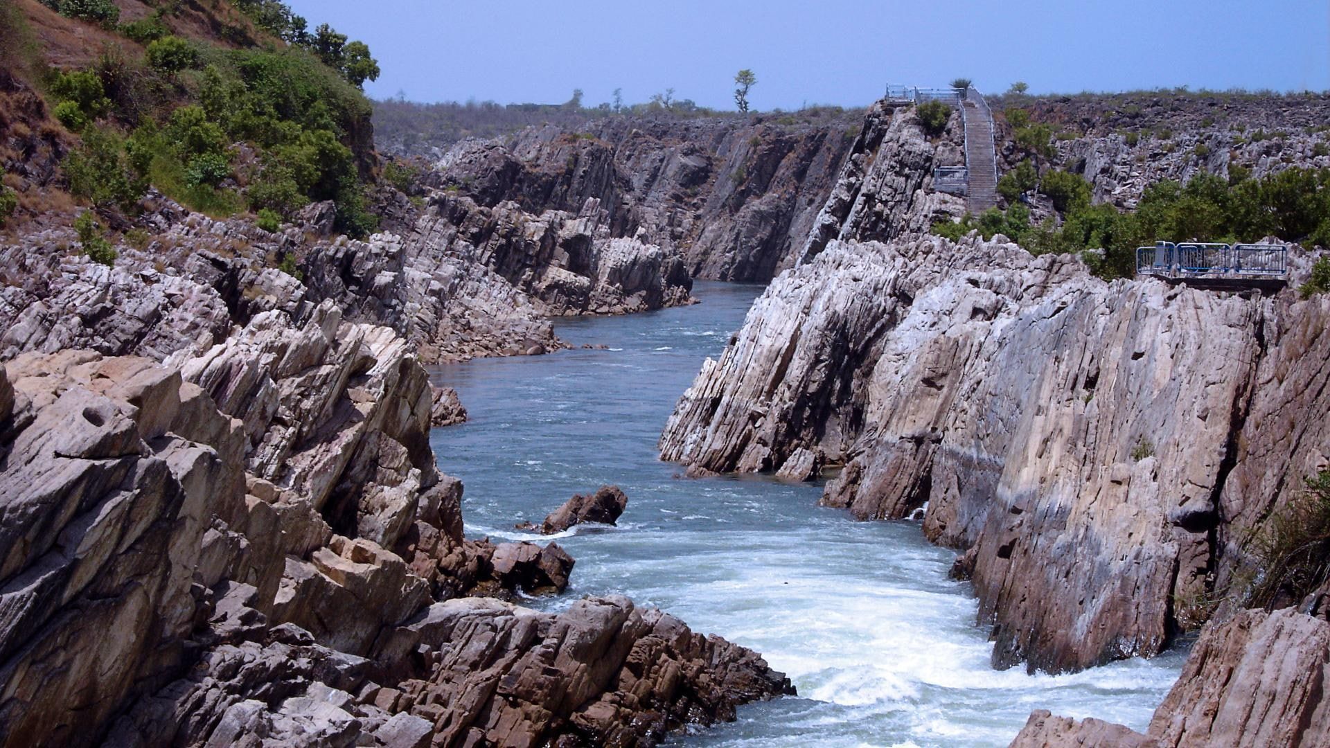 1920x1080 Narmada River Wallpaper