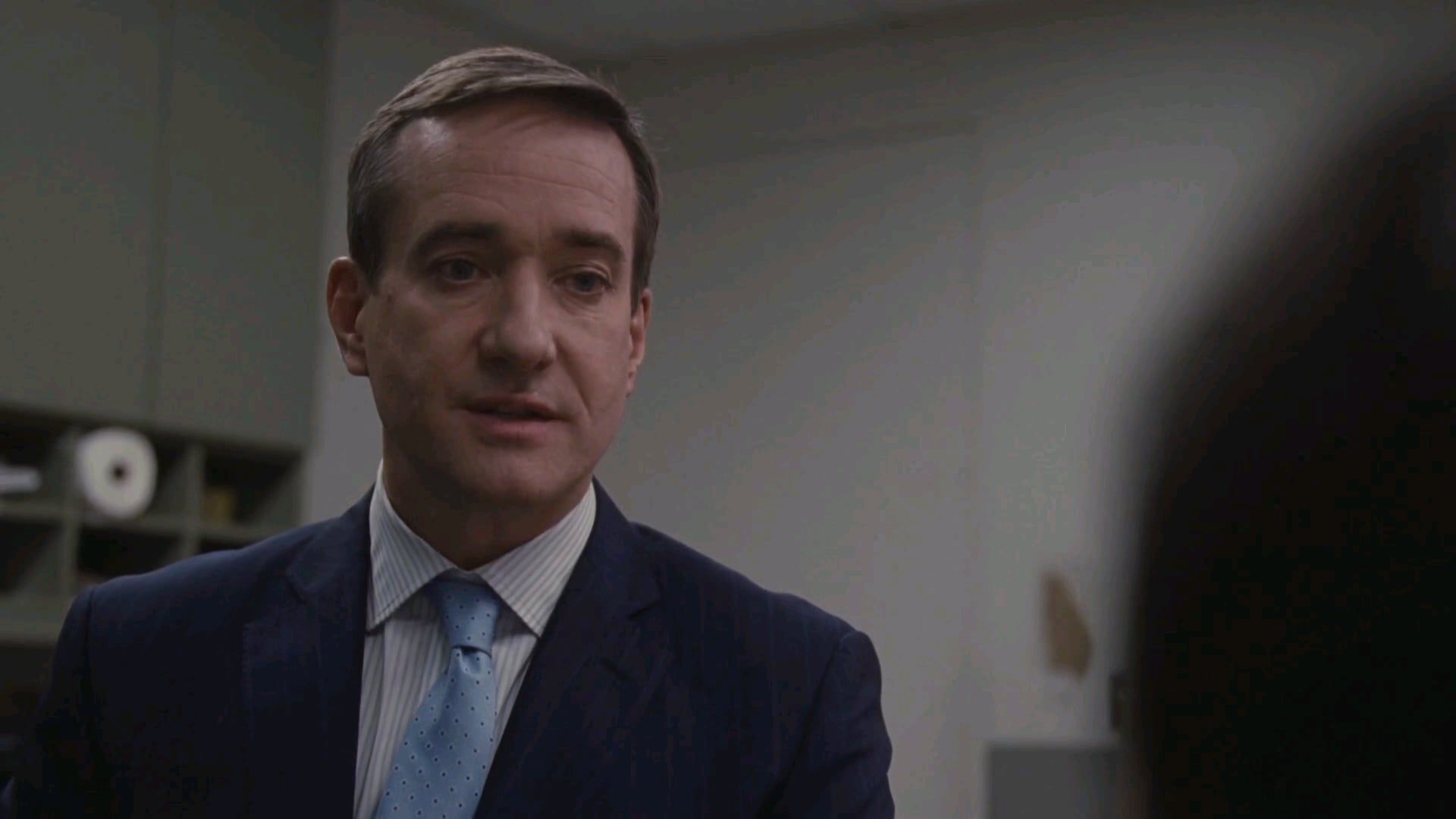 1920x1080 alternate universe Succession where Tom Wambsgans is English