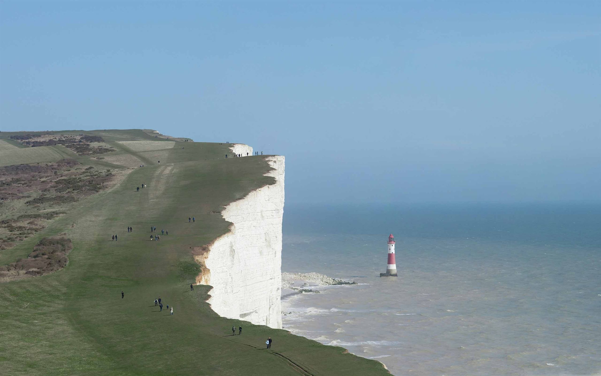 2560x1600 England Coast MacBook Air Wallpaper Download