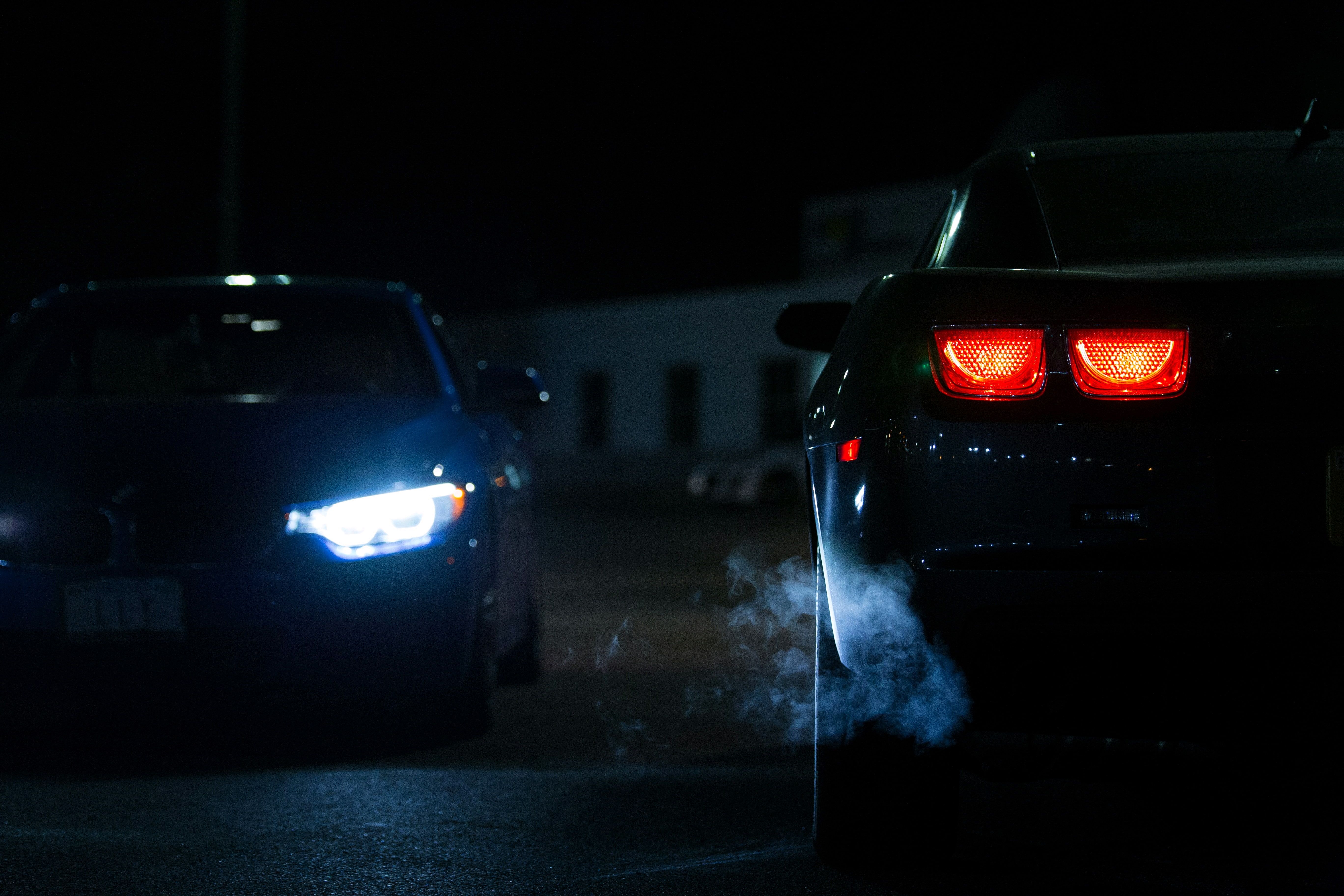 5472x3648 Cars 4k Night Wallpaper